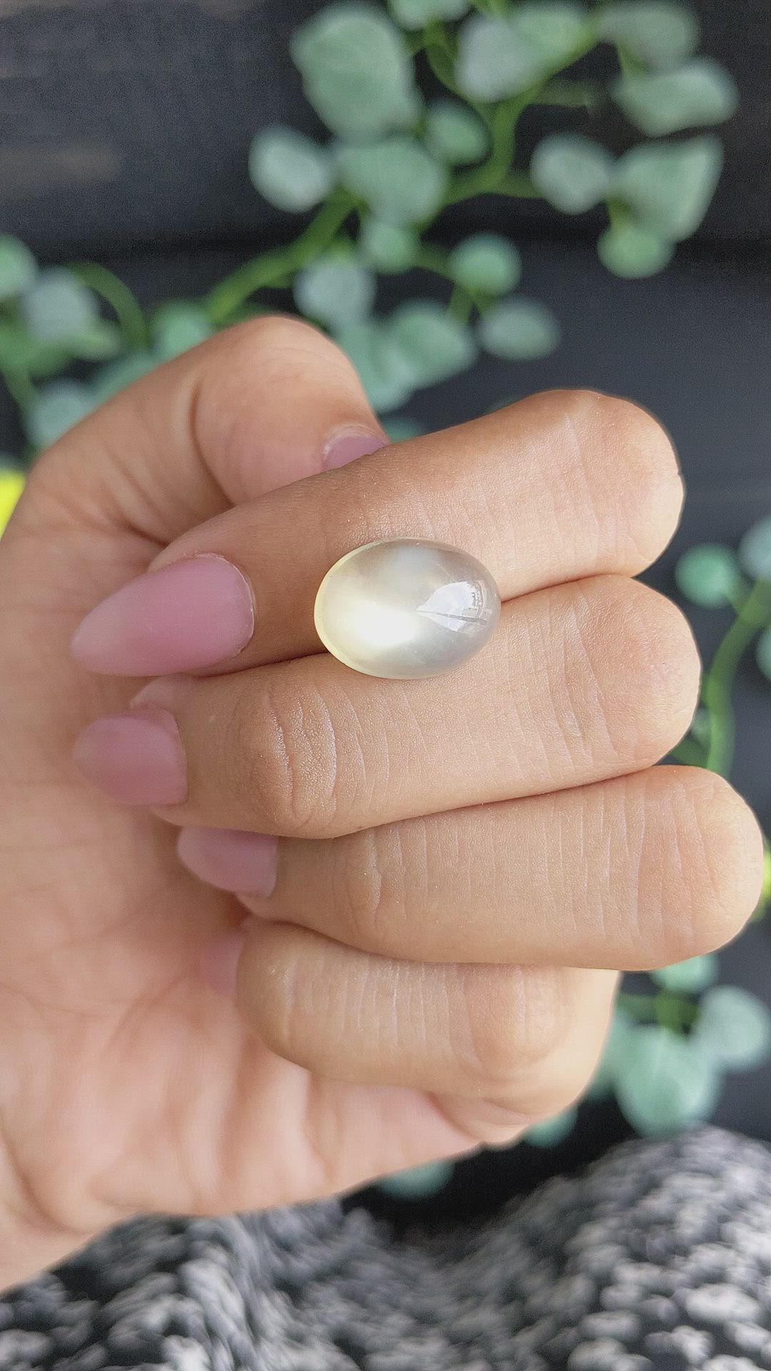 8.70 Ct. Cabochon Moonstone from Ceylon (Sri Lanka) Size Video