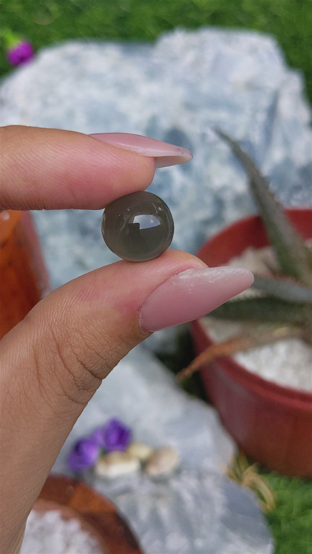 8.50 Ct. Cabochon Moonstone from Ceylon (Sri Lanka) Size Video