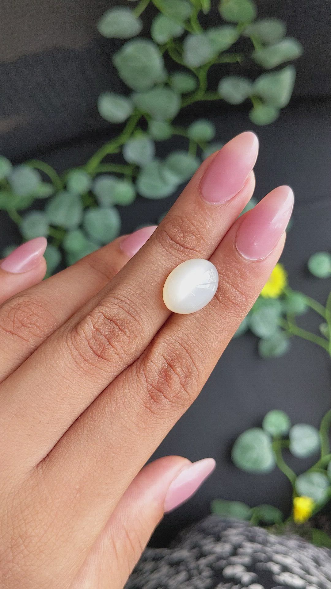 9.44 Ct. Cabochon Moonstone from Ceylon (Sri Lanka) Size Video