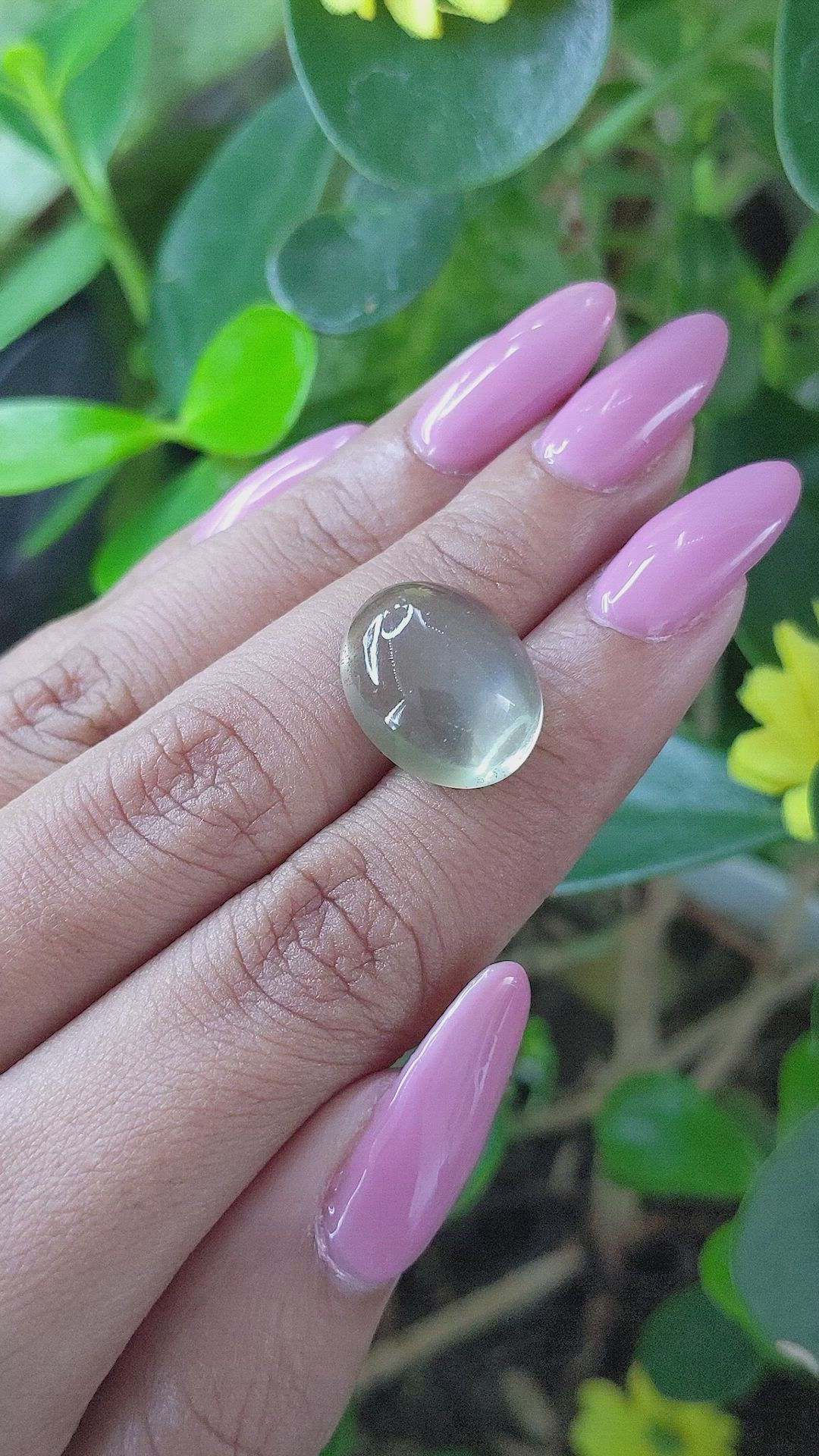 11.68 Ct. Cabochon Moonstone from Ceylon (Sri Lanka) Size Video