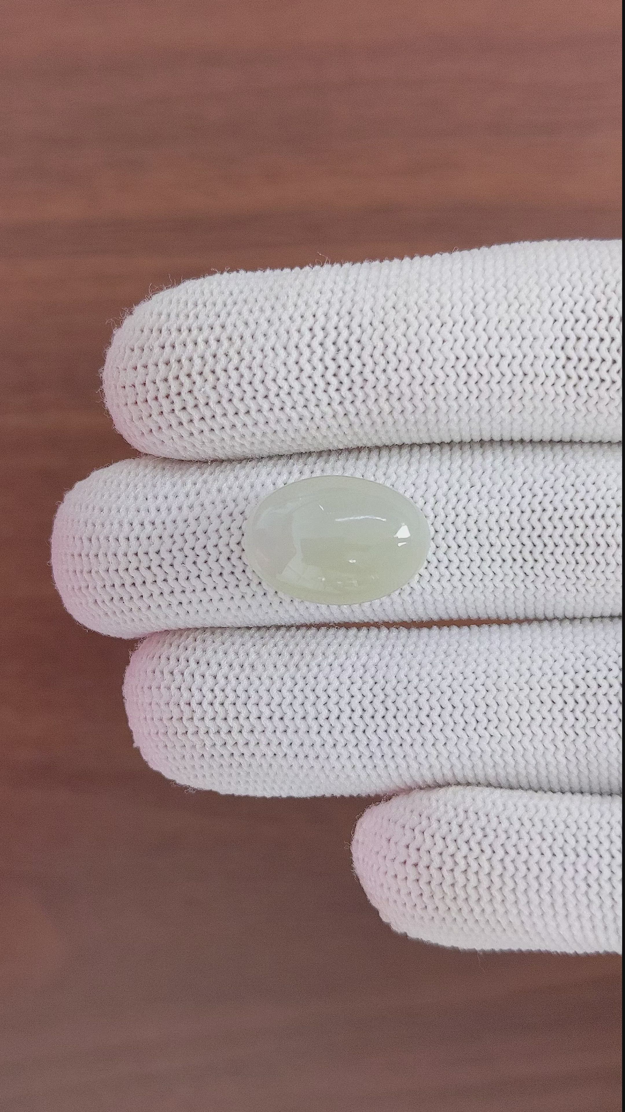 12.24 Ct. Cabochon Moonstone from Ceylon (Sri Lanka) Size Video