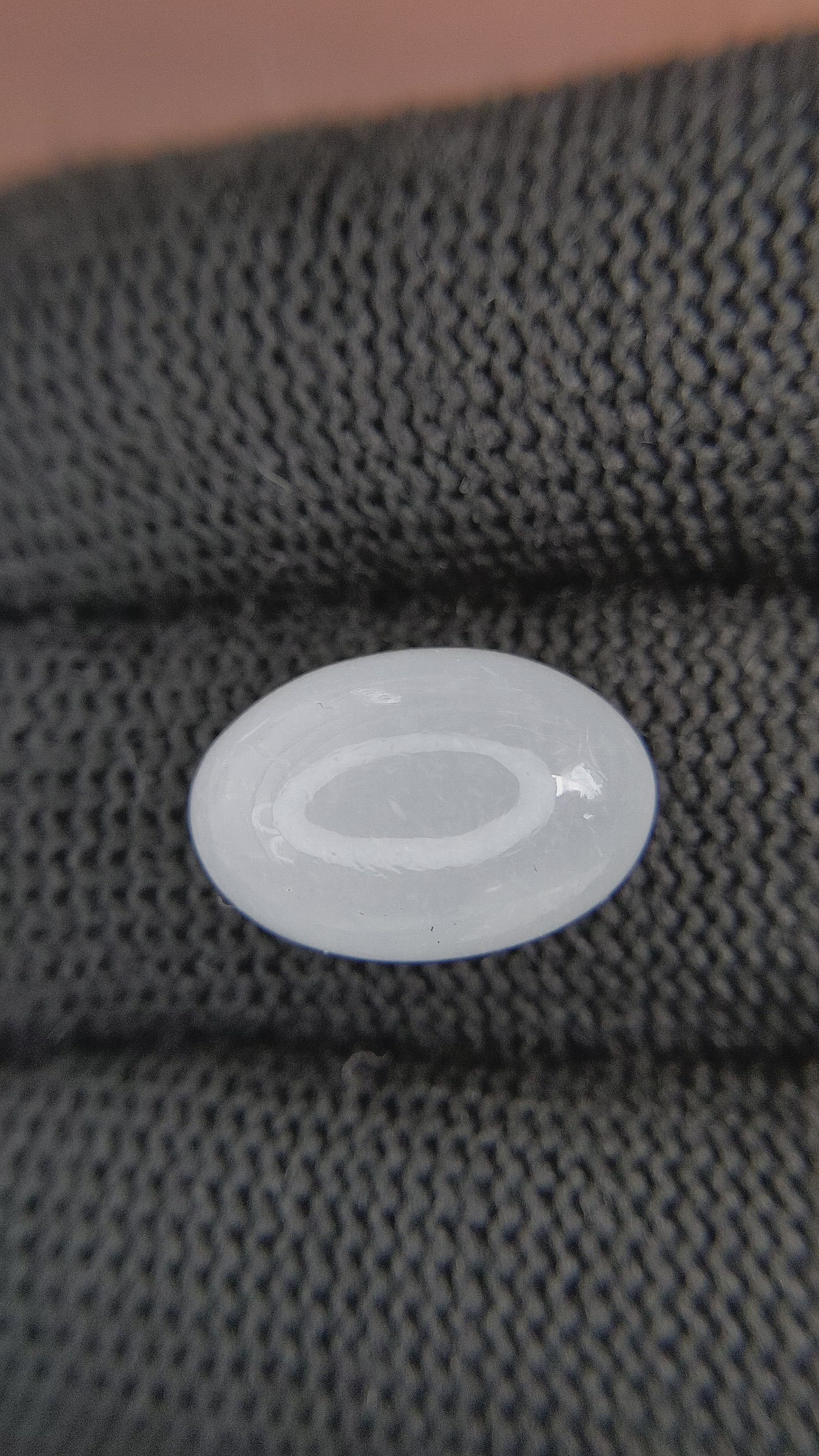 9.28 Ct. Cabochon Moonstone from Ceylon (Sri Lanka) Size Video