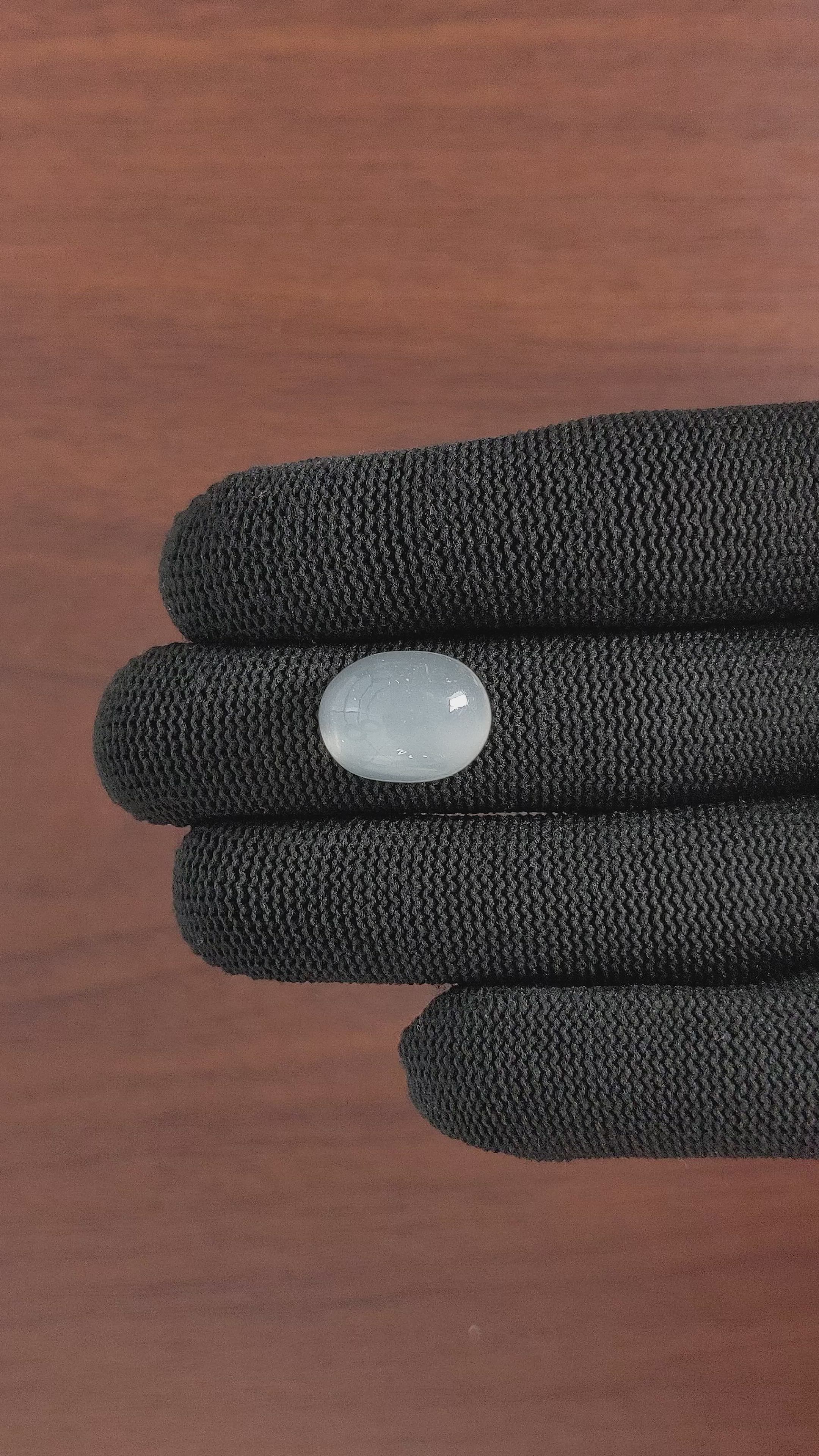 11.23 Ct. Cabochon Moonstone from Ceylon (Sri Lanka) Size Video