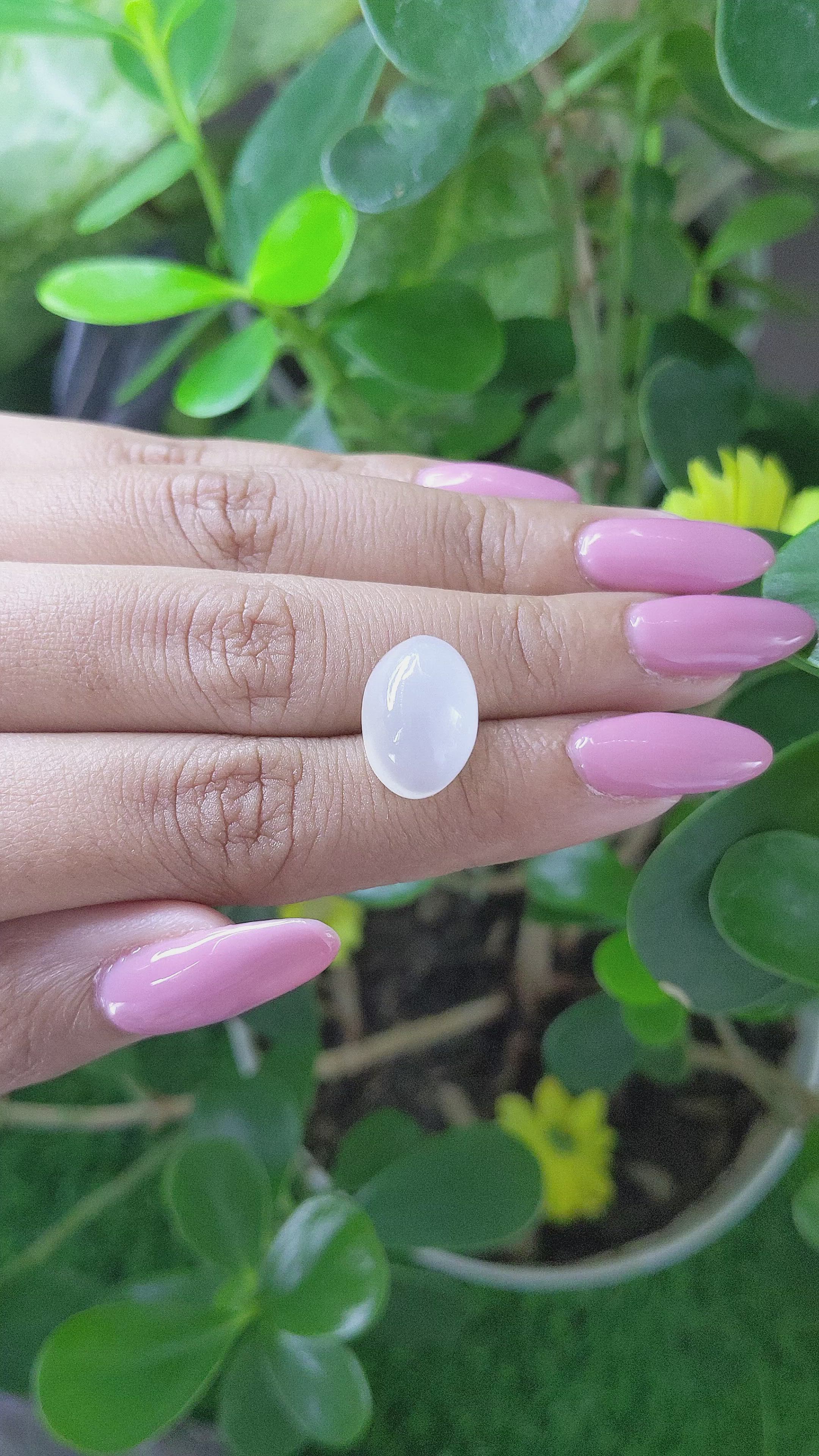 10.29 Ct. Cabochon Moonstone from Ceylon (Sri Lanka) Size Video