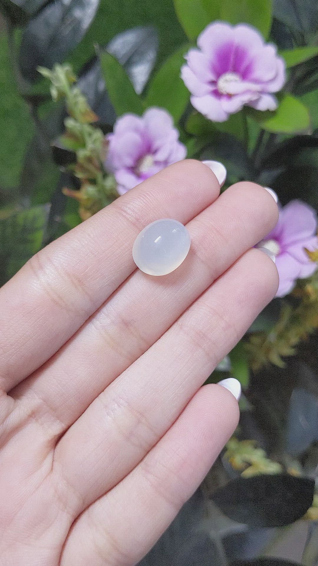 8.85 Ct. Cabochon Moonstone from Ceylon (Sri Lanka) Size Video