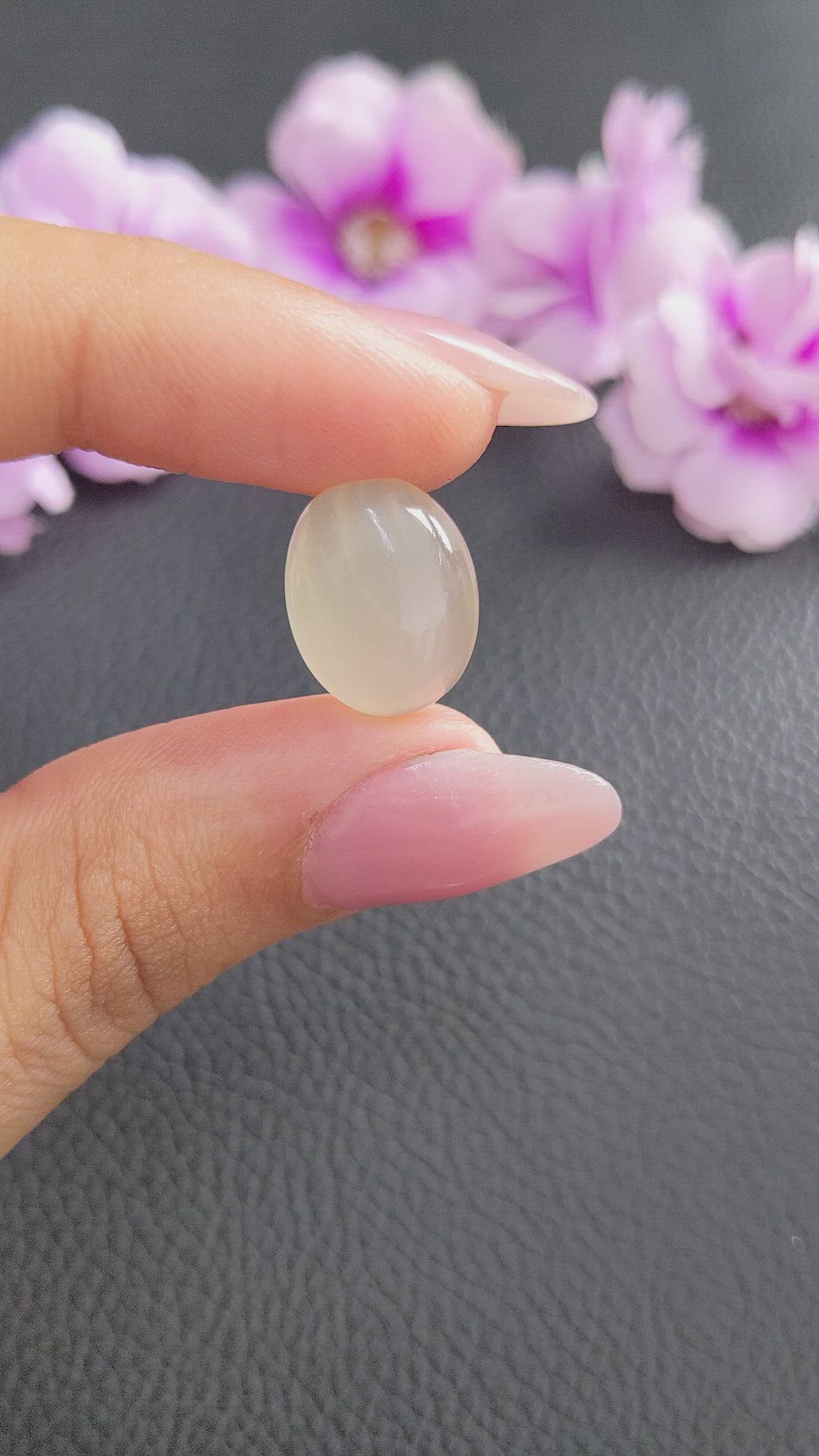 9.97 Ct. Cabochon Moonstone from Ceylon (Sri Lanka) Size Video