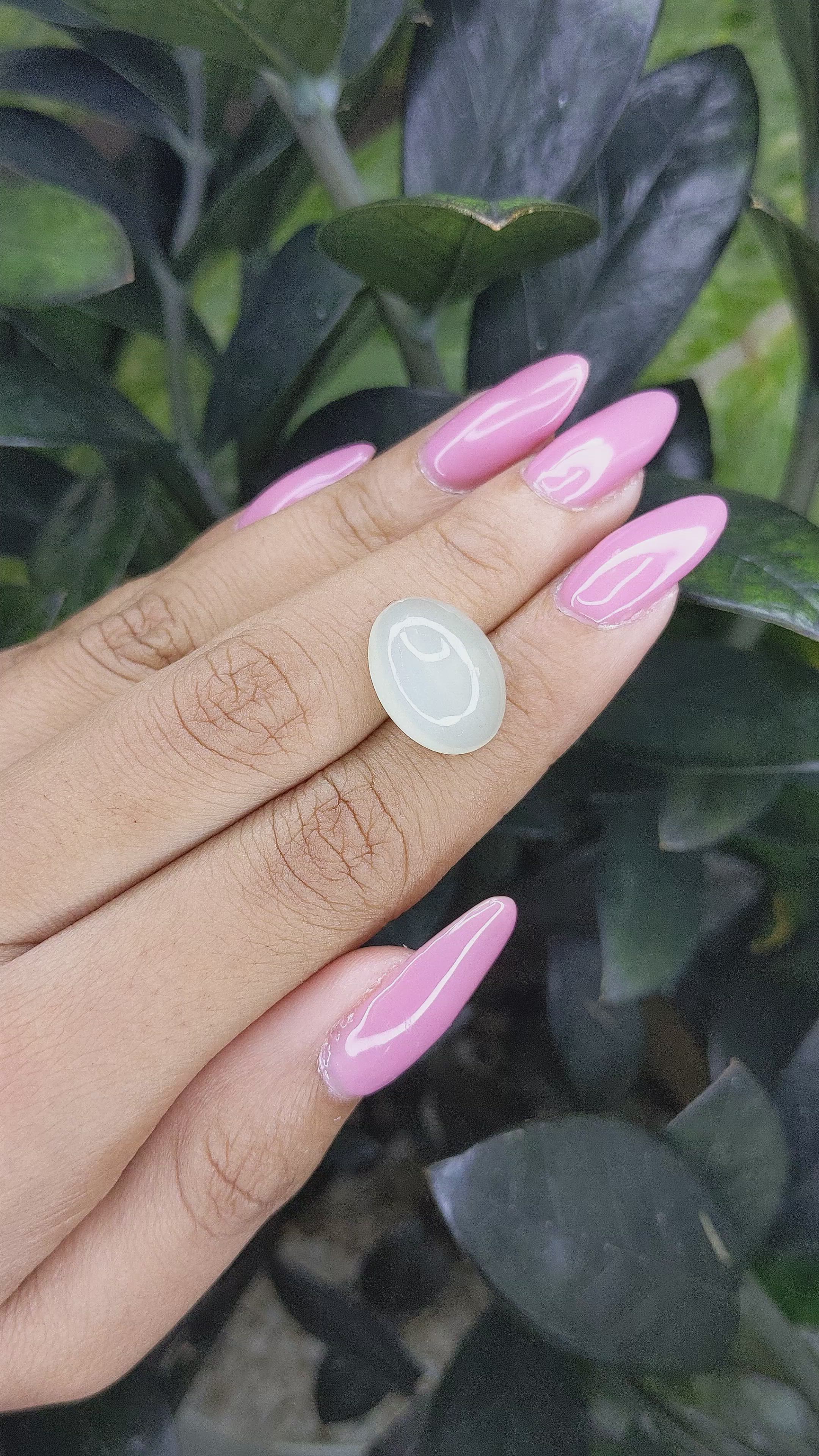 9.18 Ct. Cabochon Moonstone from Ceylon (Sri Lanka) Size Video