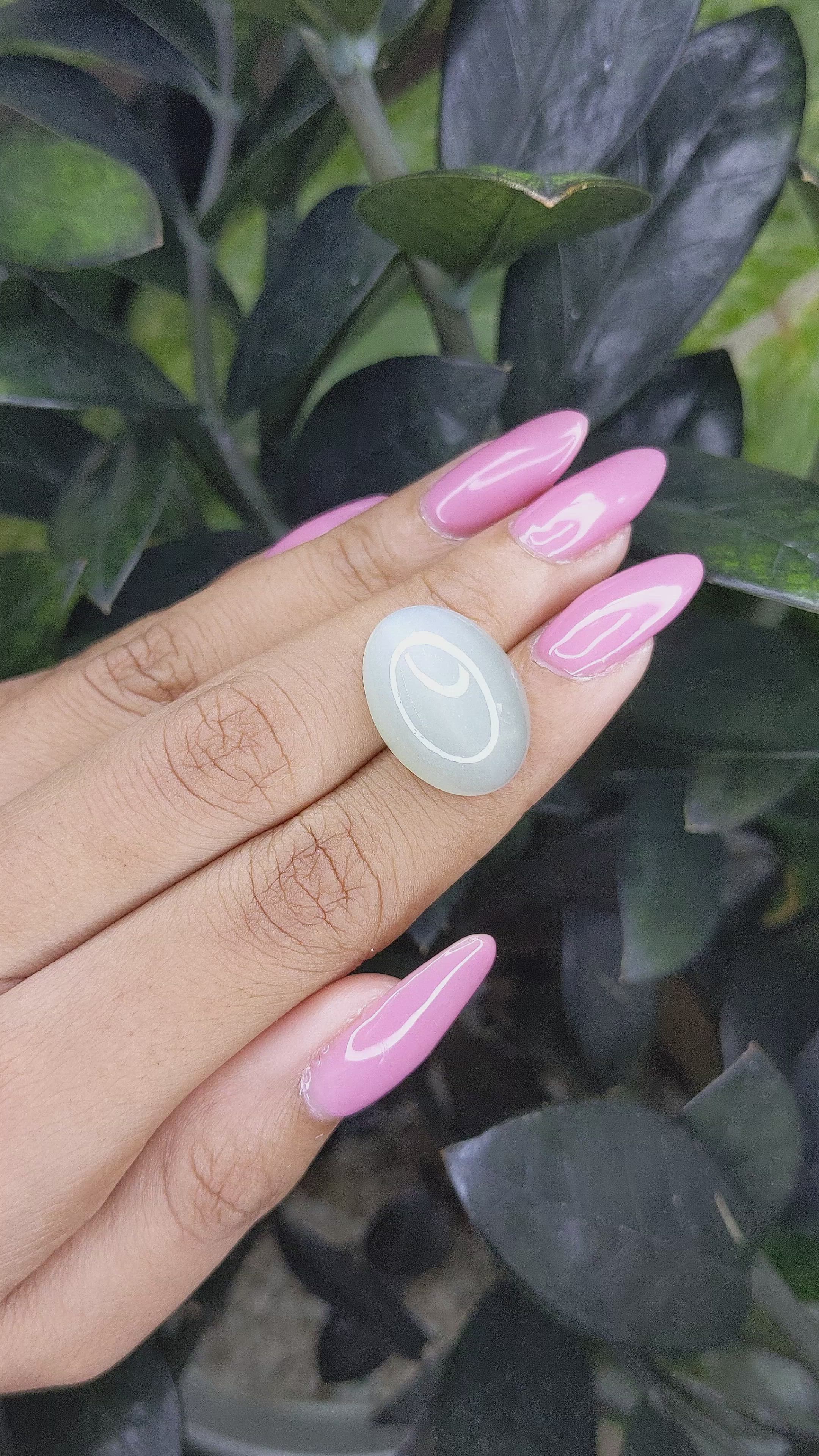17.64 Ct. Cabochon Moonstone from Ceylon (Sri Lanka) Size Video