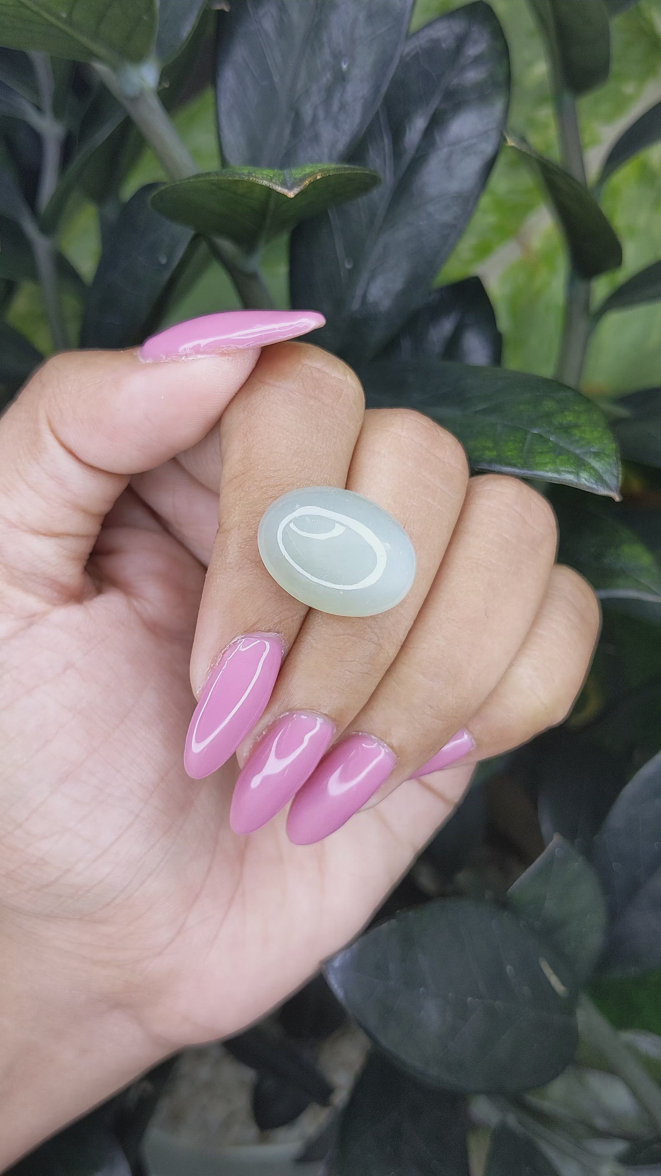 17.64 Ct. Cabochon Moonstone from Ceylon (Sri Lanka) Size Video