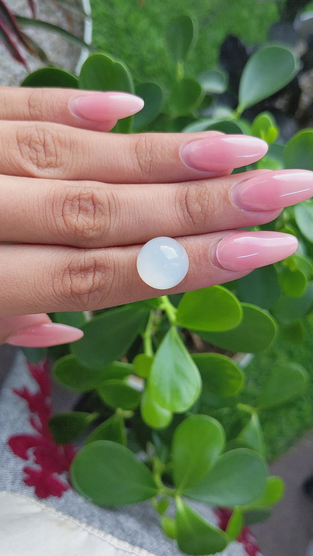 14.90 Ct. Cabochon Moonstone from Ceylon (Sri Lanka) Size Video