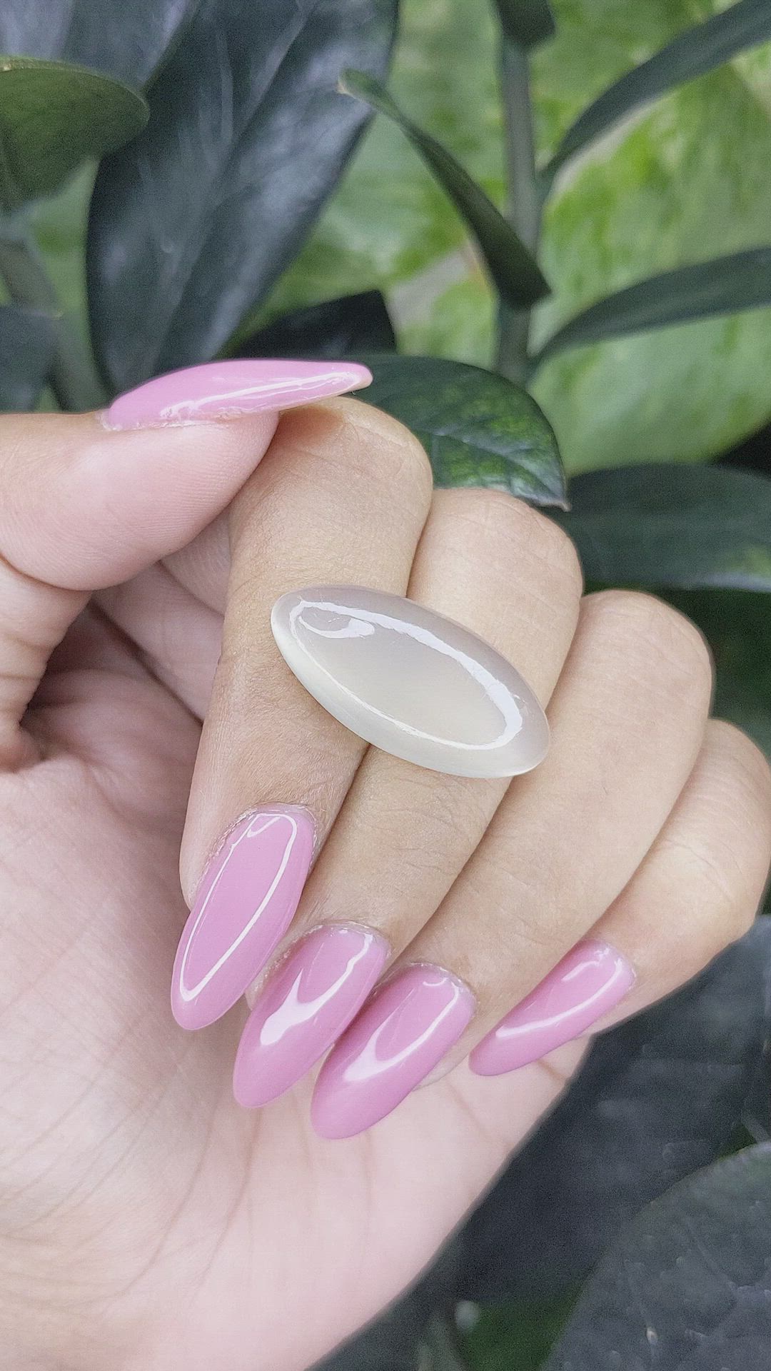 13.84 Ct. Cabochon Moonstone from Ceylon (Sri Lanka) Size Video