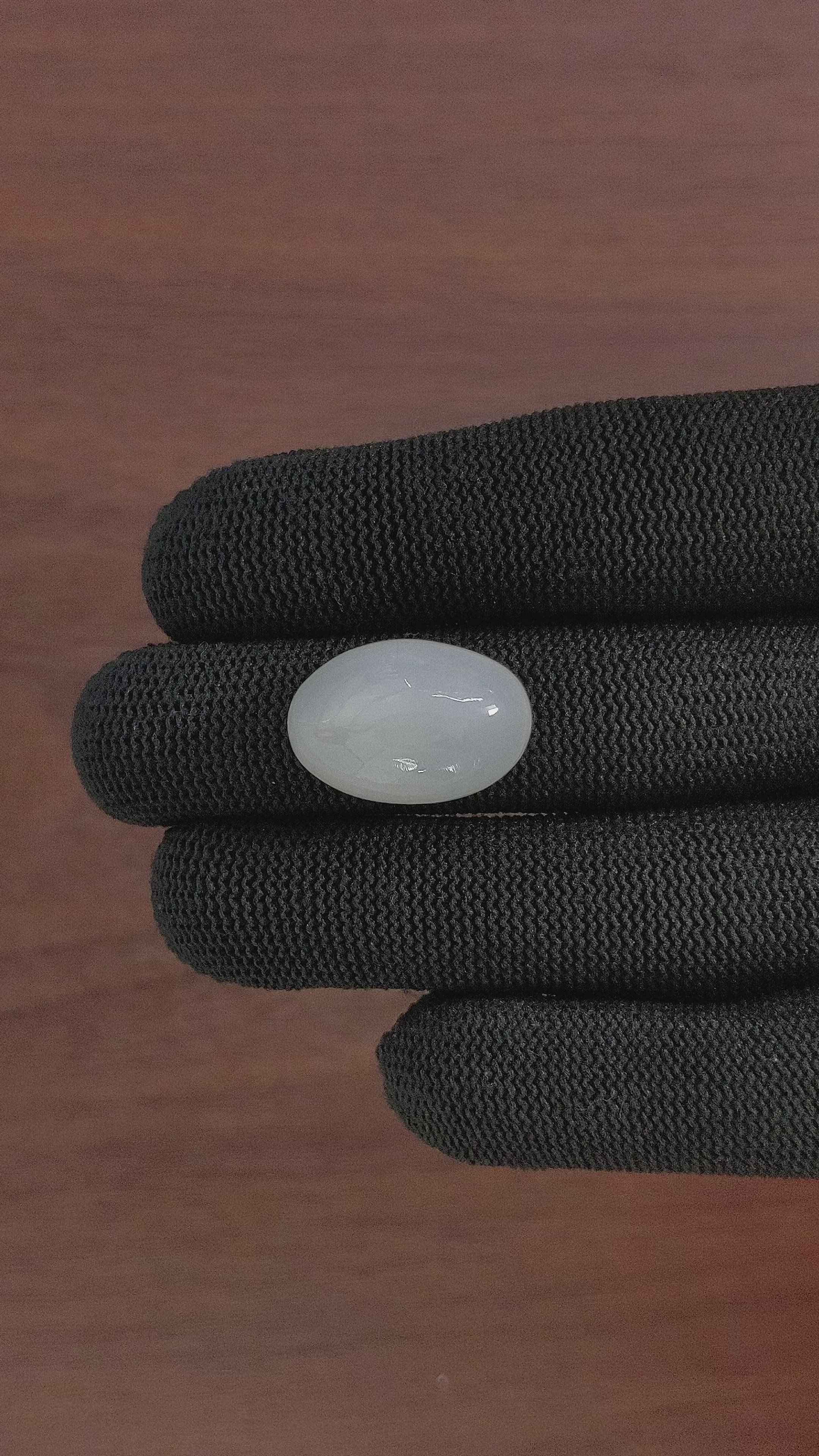 20.48 Ct. Cabochon Moonstone from Ceylon (Sri Lanka) Size Video