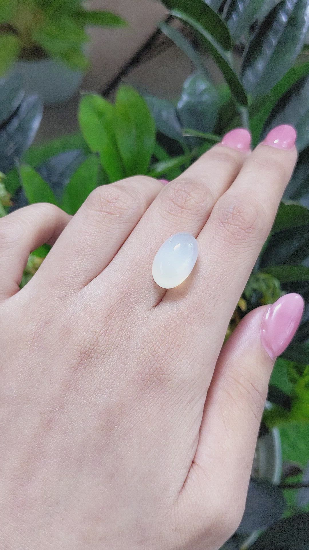 14.89 Ct. Cabochon Moonstone from Ceylon (Sri Lanka) Size Video