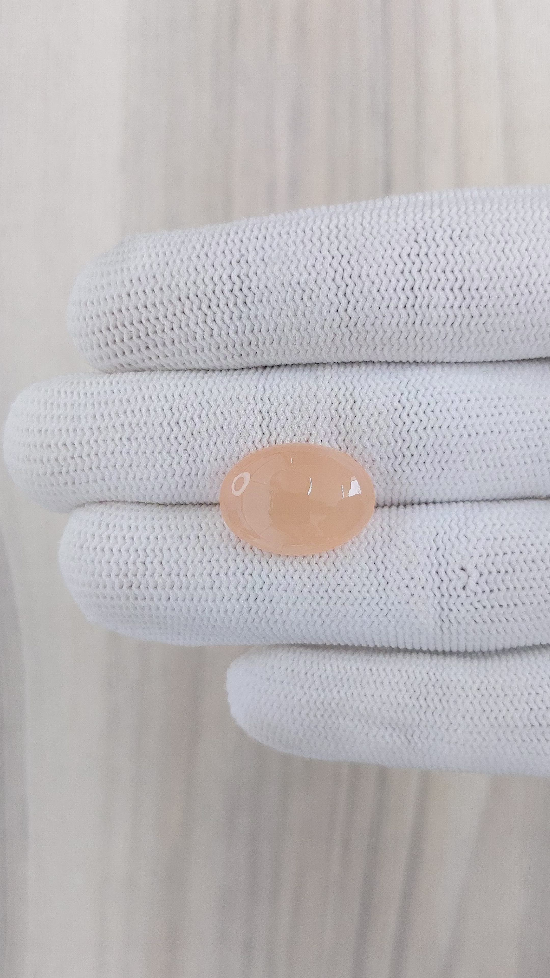 8.40 Ct. Cabochon Moonstone from Ceylon (Sri Lanka) Size Video