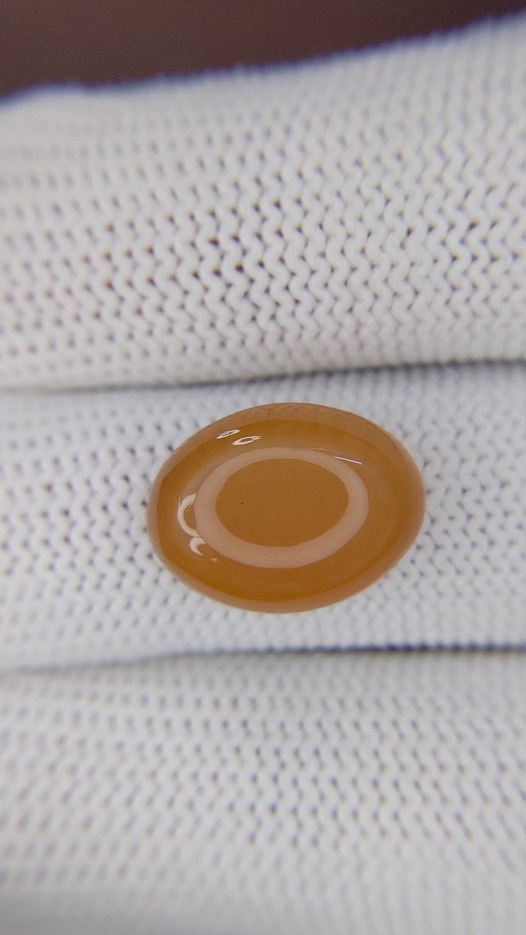 8.02 Ct. Cabochon Moonstone from Ceylon (Sri Lanka) Size Video
