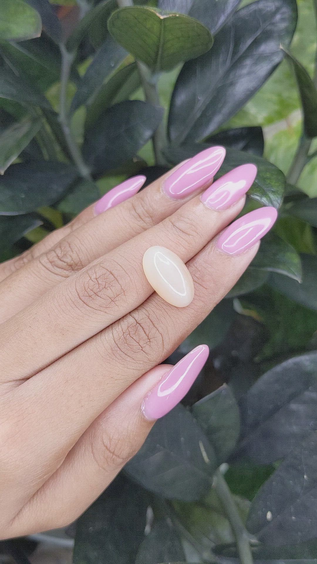 9.57 Ct. Cabochon Moonstone from Ceylon (Sri Lanka) Size Video
