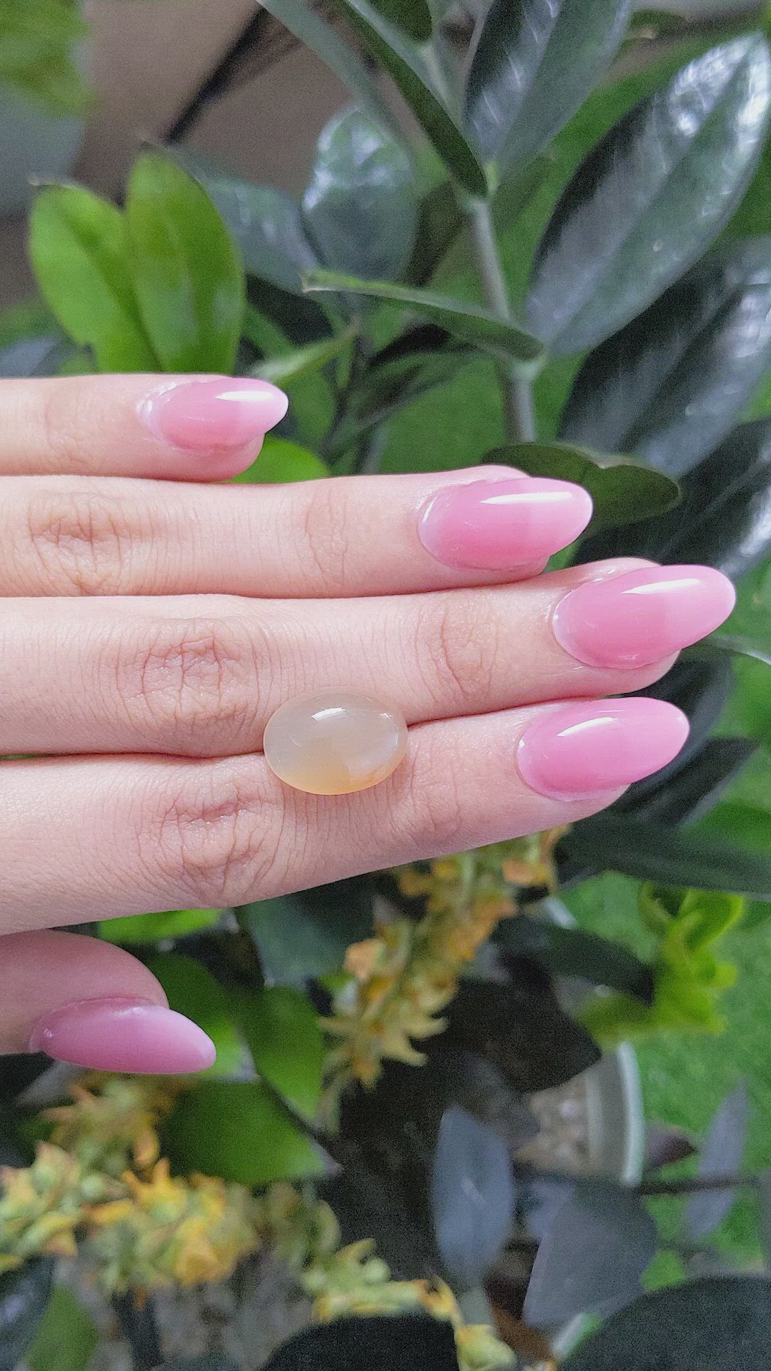 8.98 Ct. Cabochon Moonstone from Ceylon (Sri Lanka) Size Video