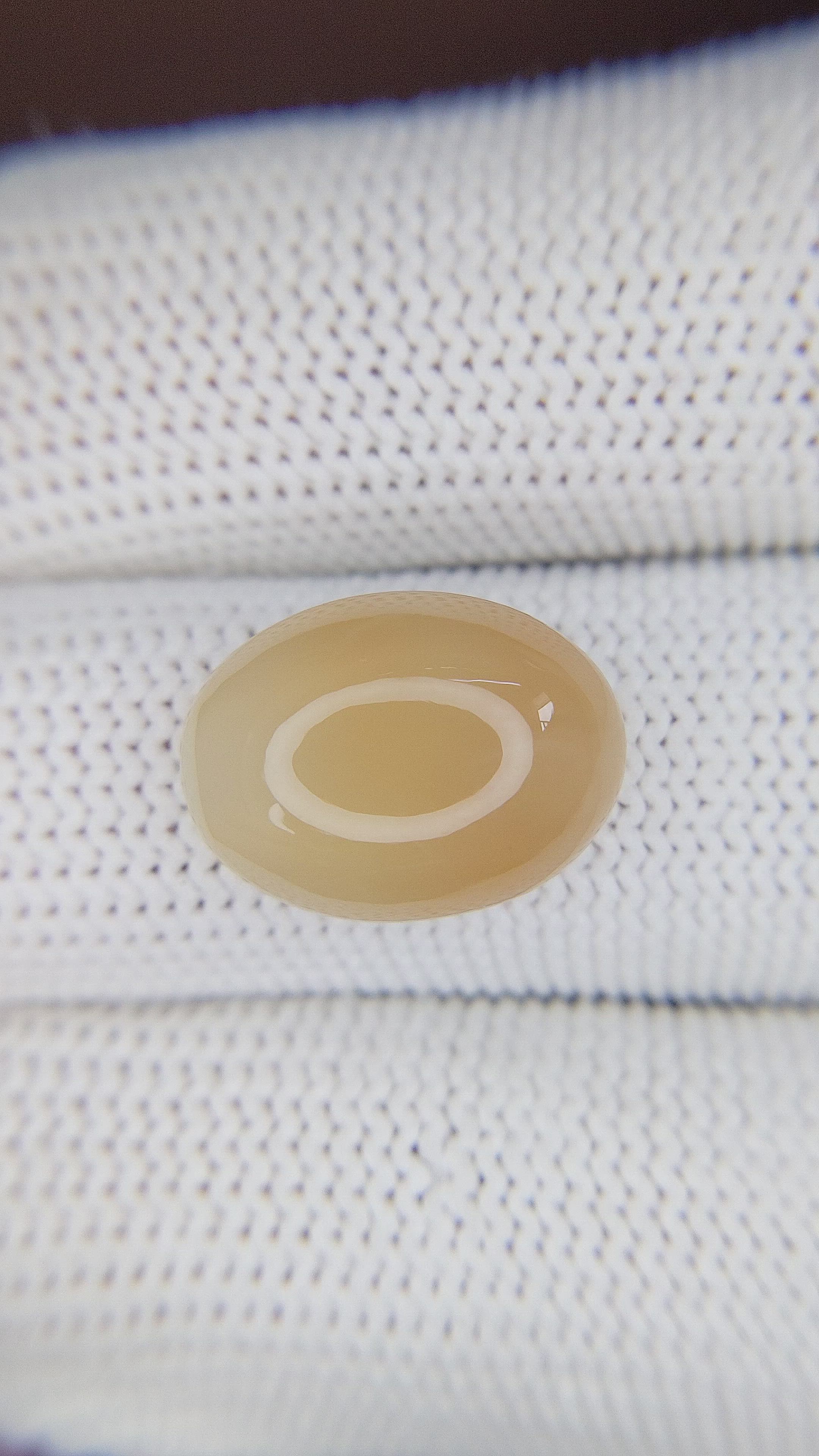 8.98 Ct. Cabochon Moonstone from Ceylon (Sri Lanka) Size Video