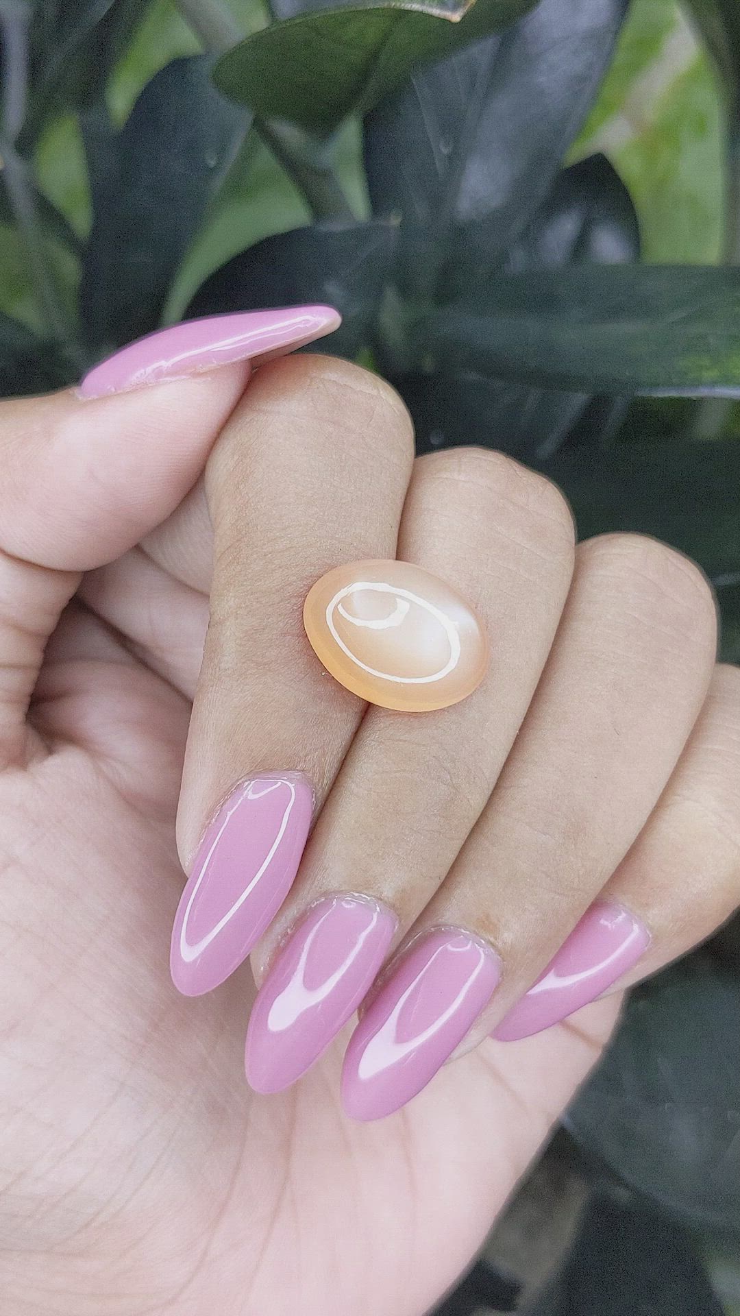 7.82 Ct. Cabochon Moonstone from Ceylon (Sri Lanka) Size Video