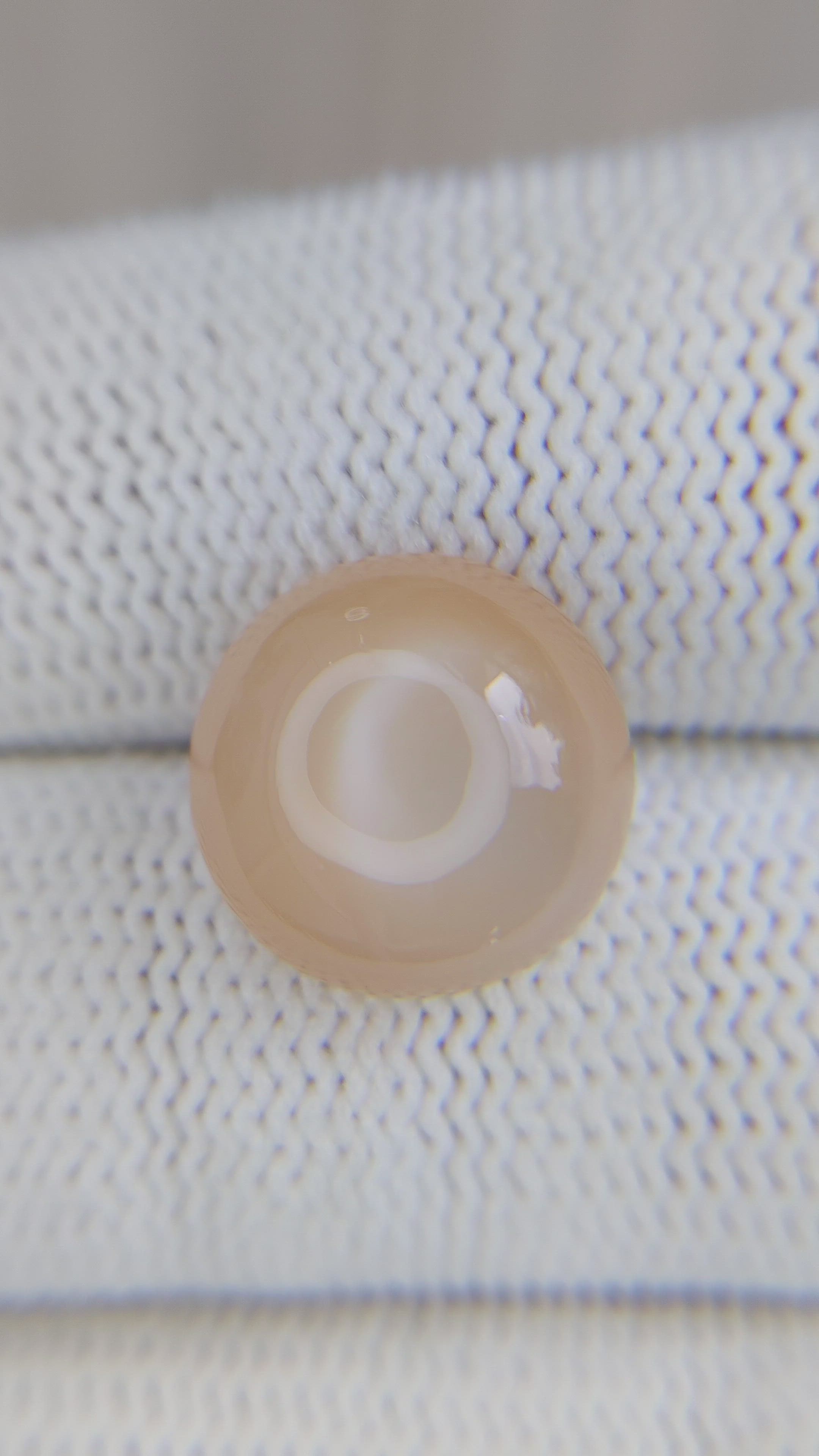 8.07 Ct. Cabochon Moonstone from Ceylon (Sri Lanka) Size Video
