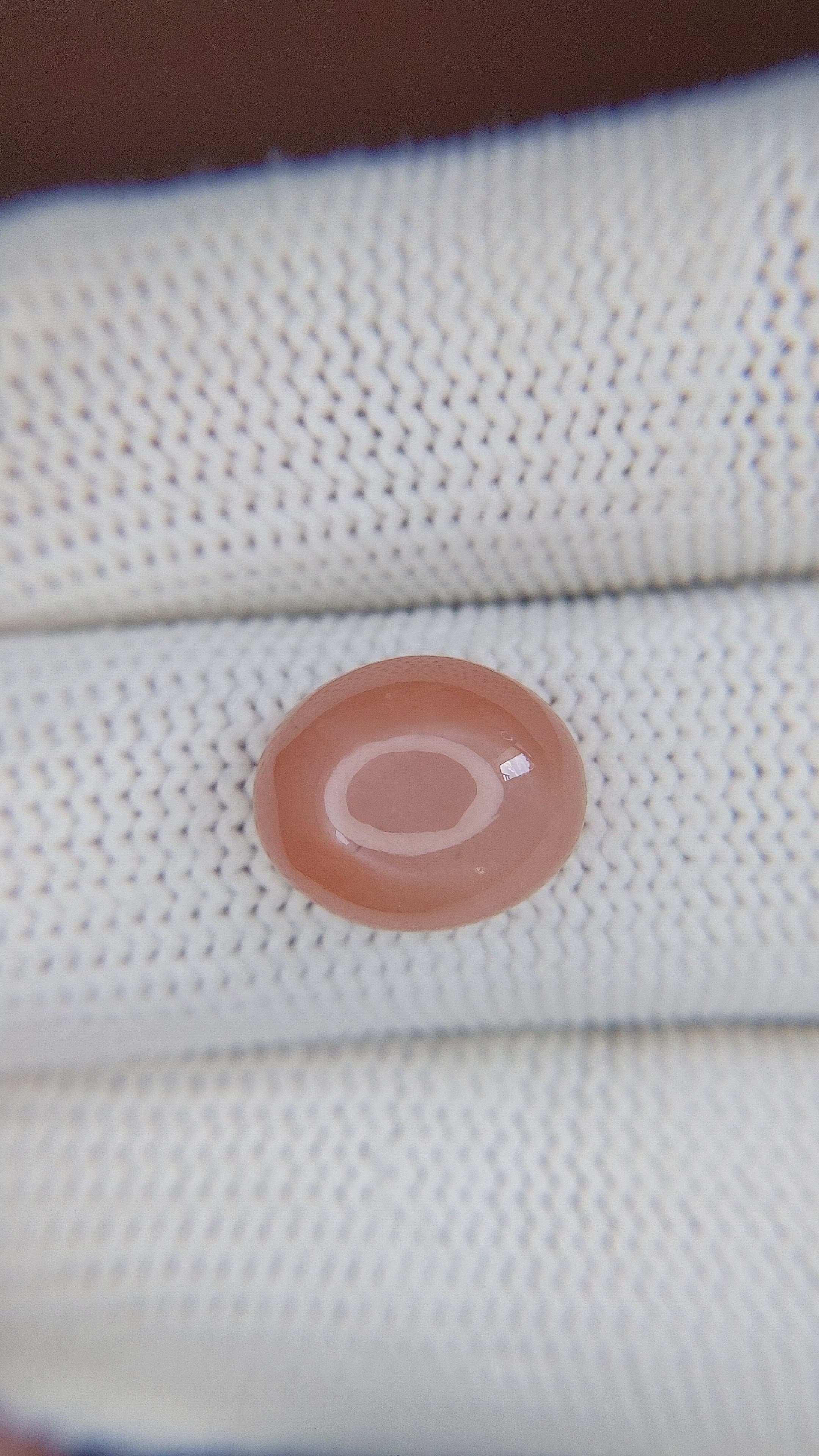 5.49 Ct. Cabochon Moonstone from Ceylon (Sri Lanka) Size Video
