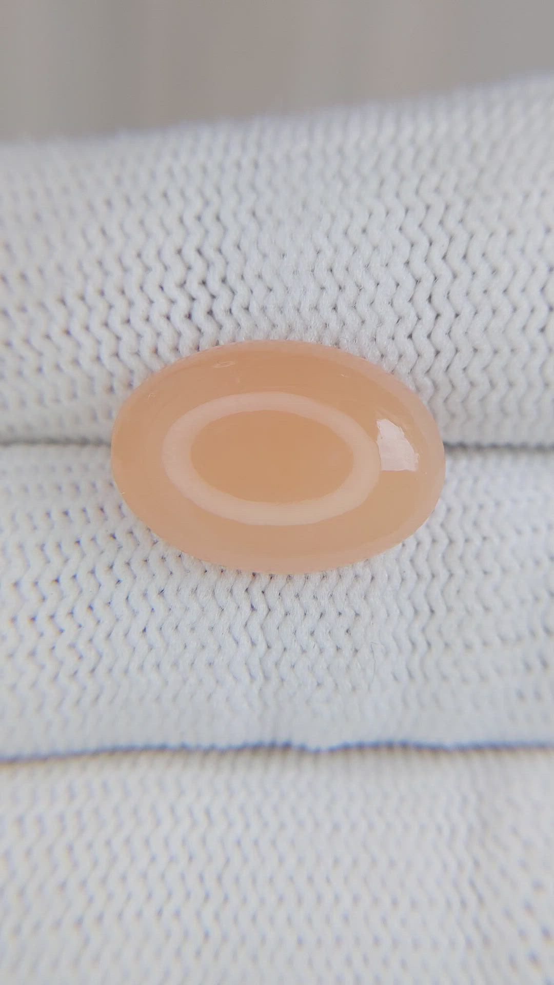 6.84 Ct. Cabochon Moonstone from Ceylon (Sri Lanka) Size Video