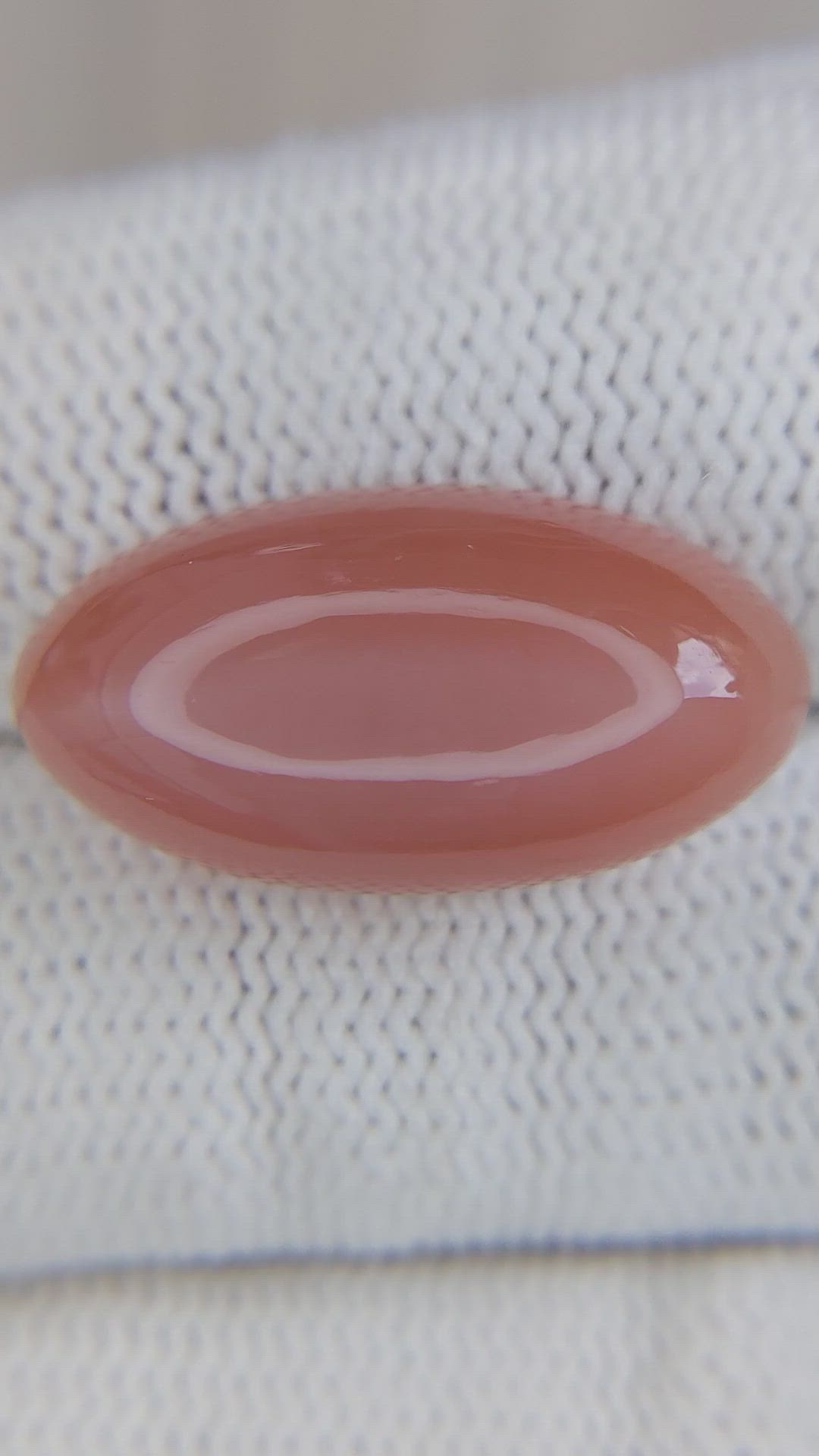14.81 Ct. Cabochon Moonstone from Ceylon (Sri Lanka) Size Video