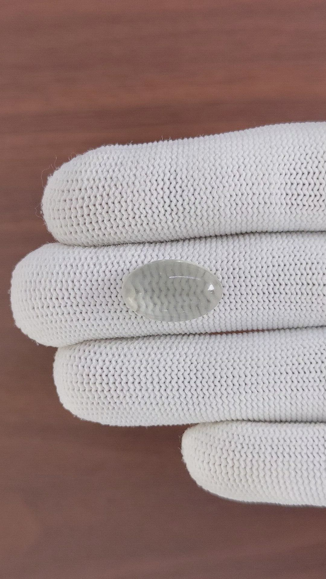 7.86 Ct. Cabochon Moonstone from Ceylon (Sri Lanka) Size Video