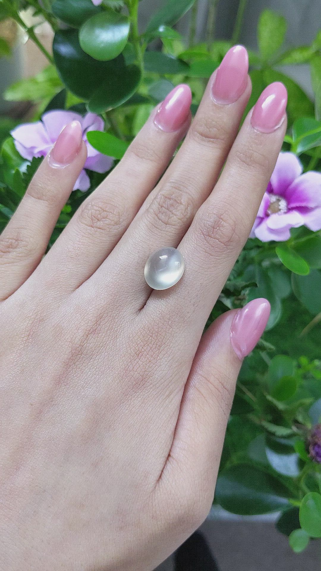7.57 Ct. Cabochon Moonstone from Ceylon (Sri Lanka) Size Video