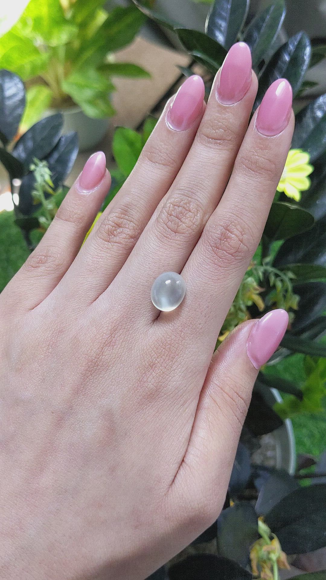 6.84 Ct. Cabochon Moonstone from Ceylon (Sri Lanka) Size Video
