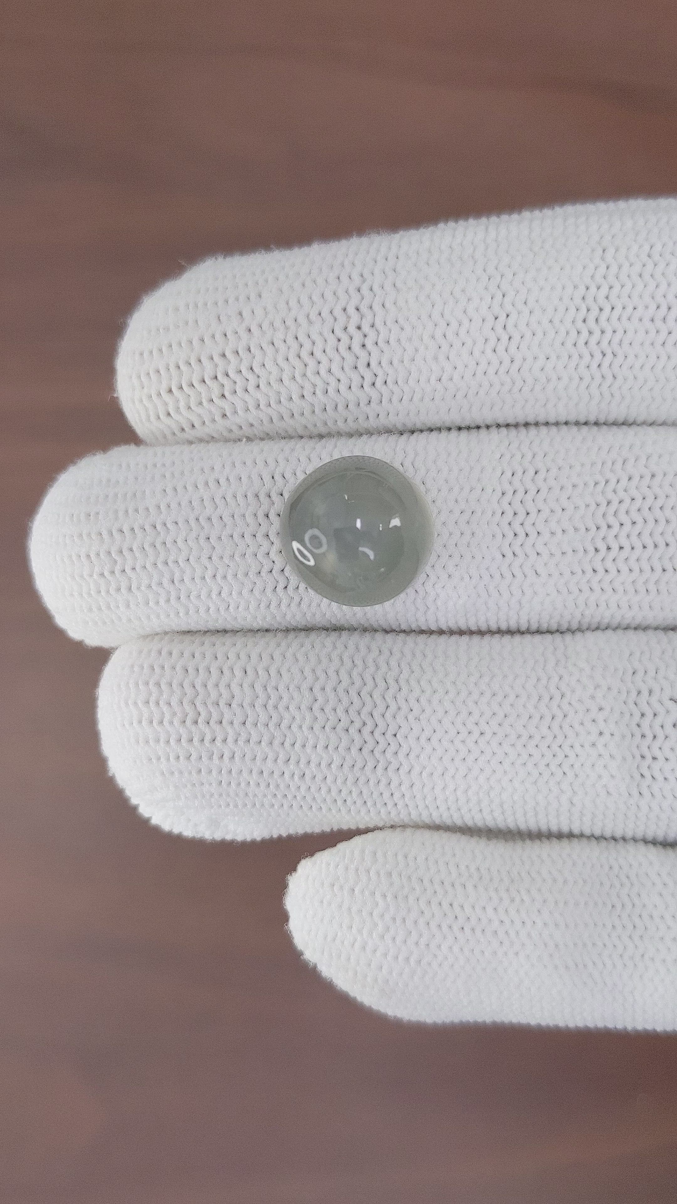 10.73 Ct. Cabochon Moonstone from Ceylon (Sri Lanka) Size Video