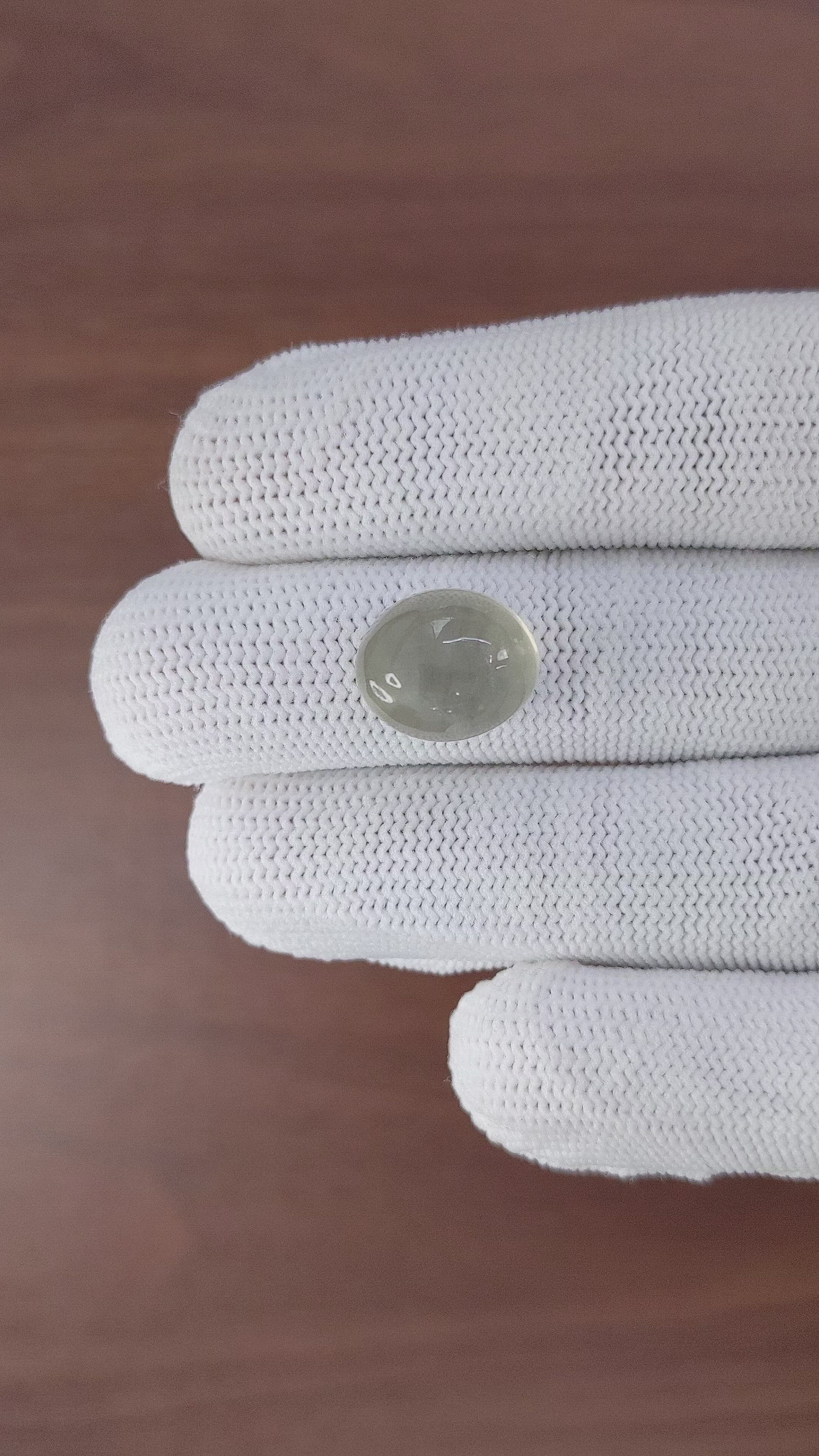 11.39 Ct. Cabochon Moonstone from Ceylon (Sri Lanka) Size Video