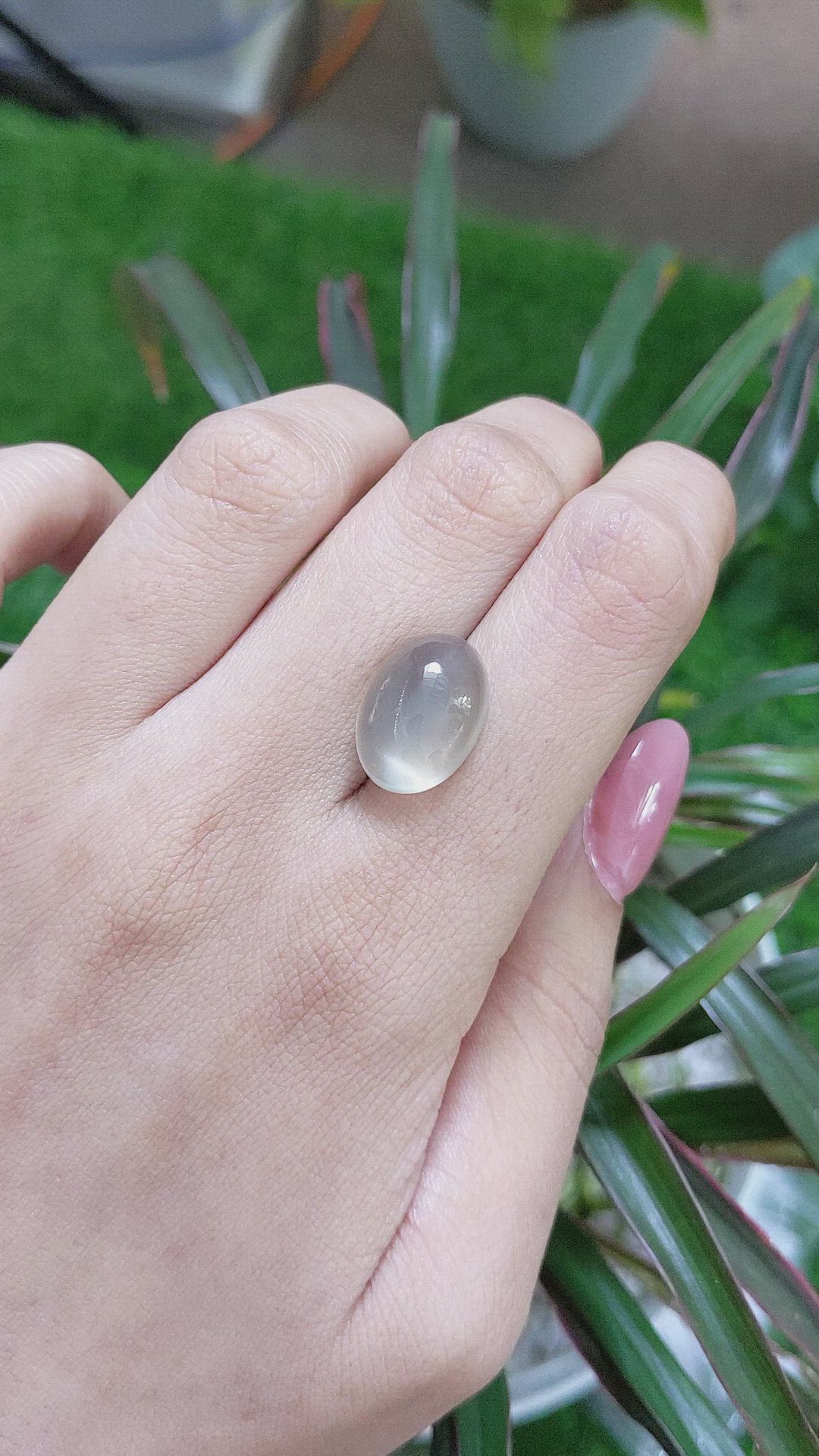 9.66 Ct. Cabochon Moonstone from Ceylon (Sri Lanka) Size Video