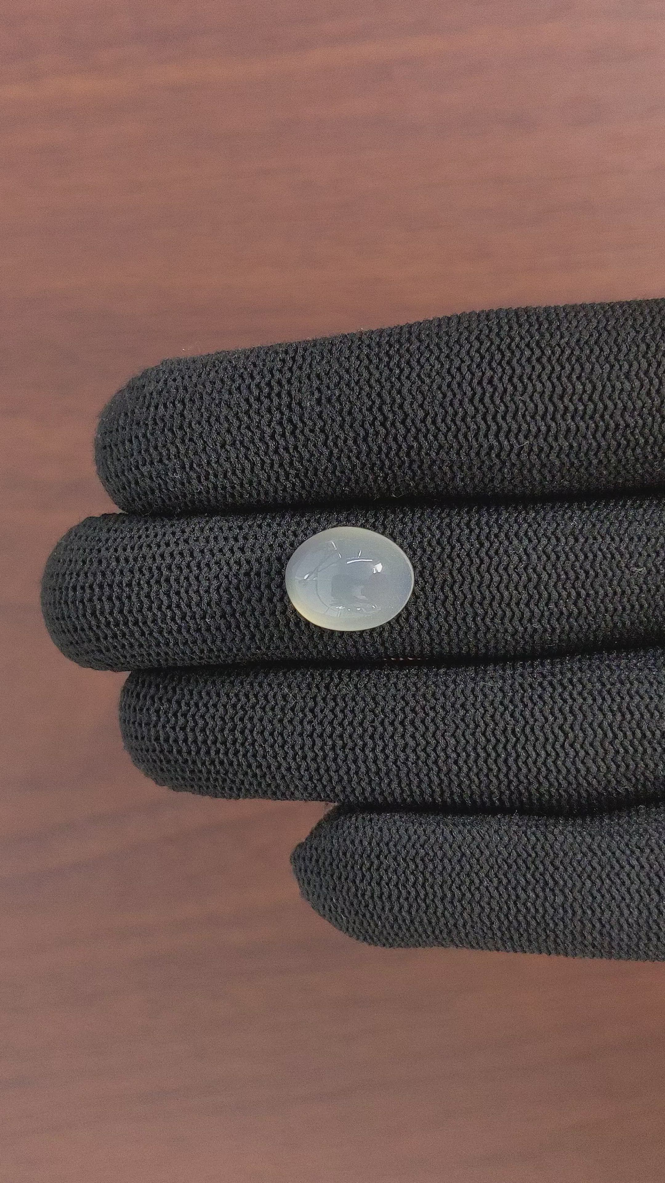 8.73 Ct. Cabochon Moonstone from Ceylon (Sri Lanka) Size Video
