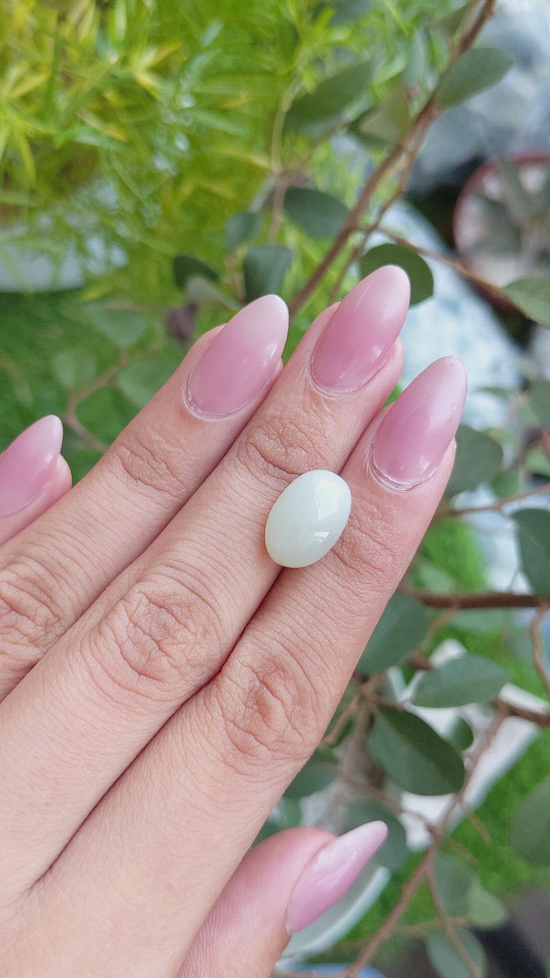 6.55 Ct. Cabochon Moonstone from Ceylon (Sri Lanka) Size Video