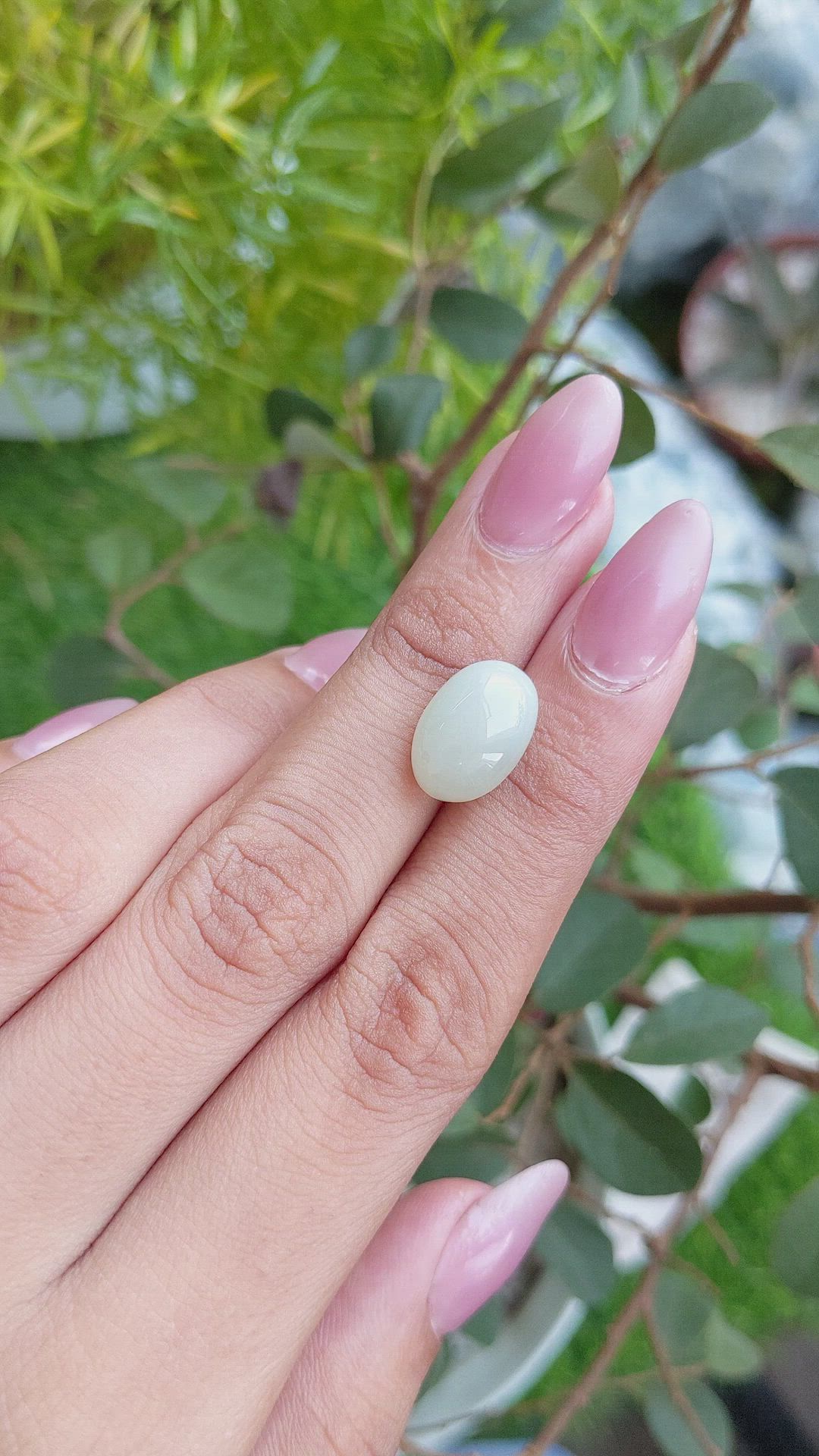 6.55 Ct. Cabochon Moonstone from Ceylon (Sri Lanka) Size Video