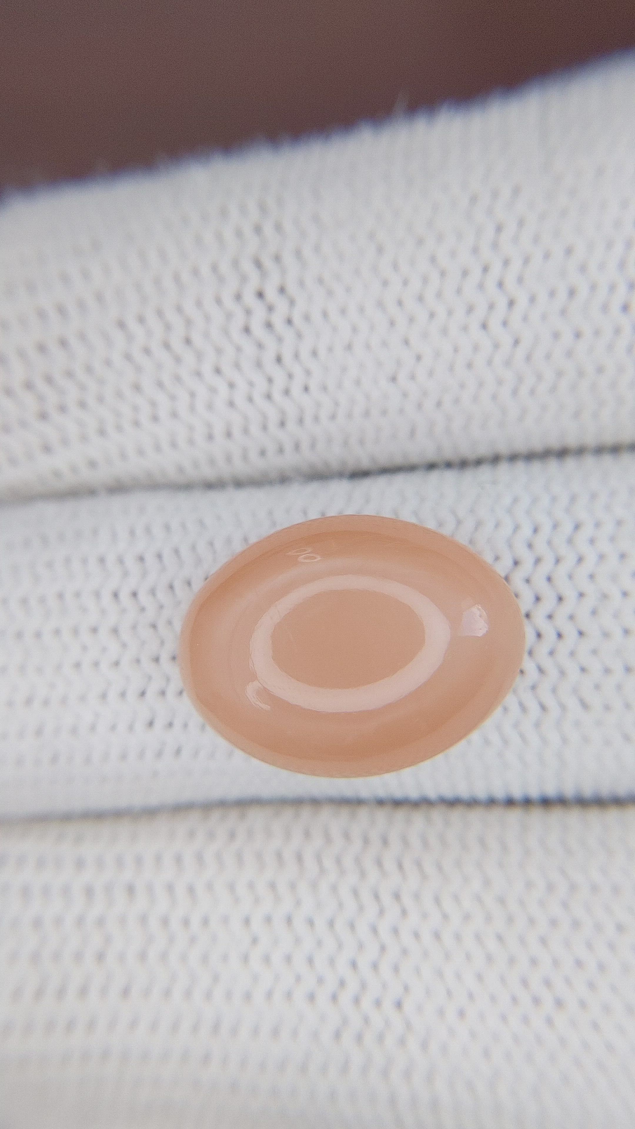 8.80 Ct. Cabochon Moonstone from Ceylon (Sri Lanka) Size Video