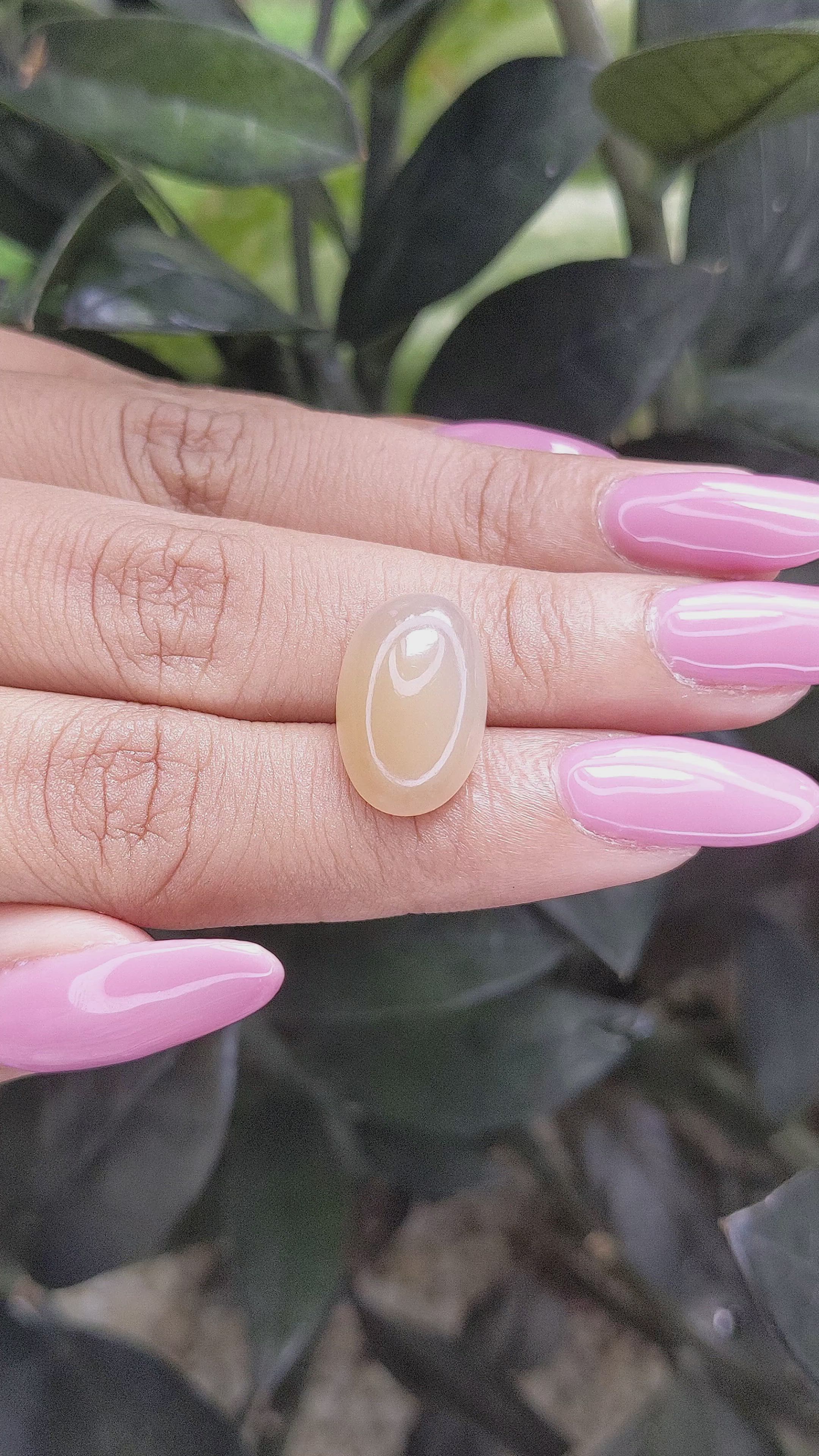 9.12 Ct. Cabochon Moonstone from Ceylon (Sri Lanka) Size Video