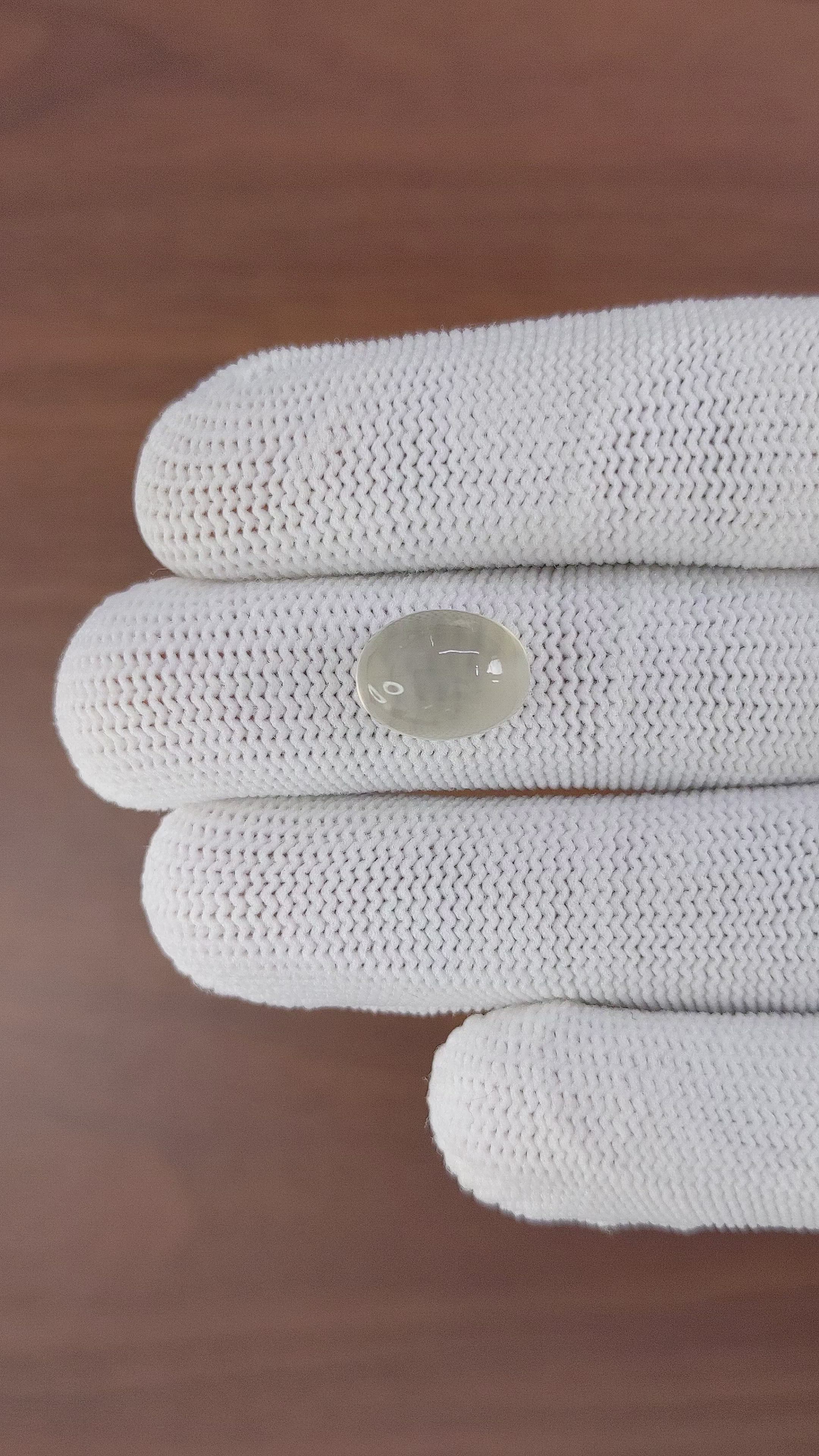 5.61 Ct. Cabochon Moonstone from Ceylon (Sri Lanka) Size Video