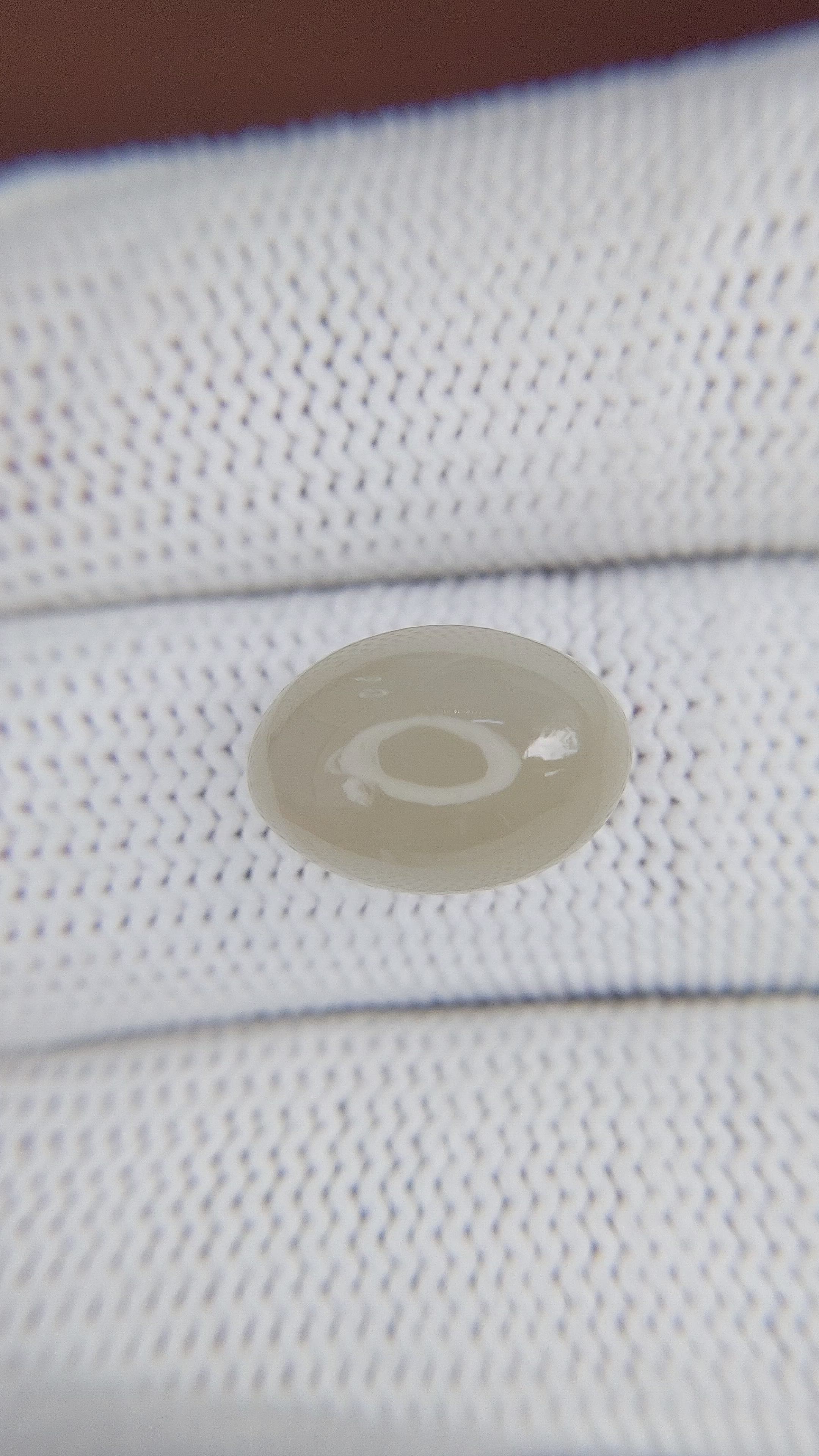 7.68 Ct. Cabochon Moonstone from Ceylon (Sri Lanka) Size Video