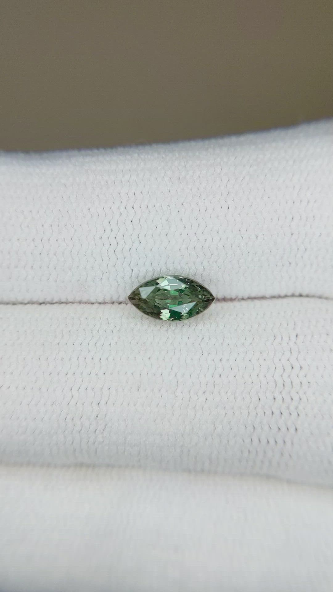 0.75 Ct. Alexandrite from Ceylon (Sri Lanka) Size Video