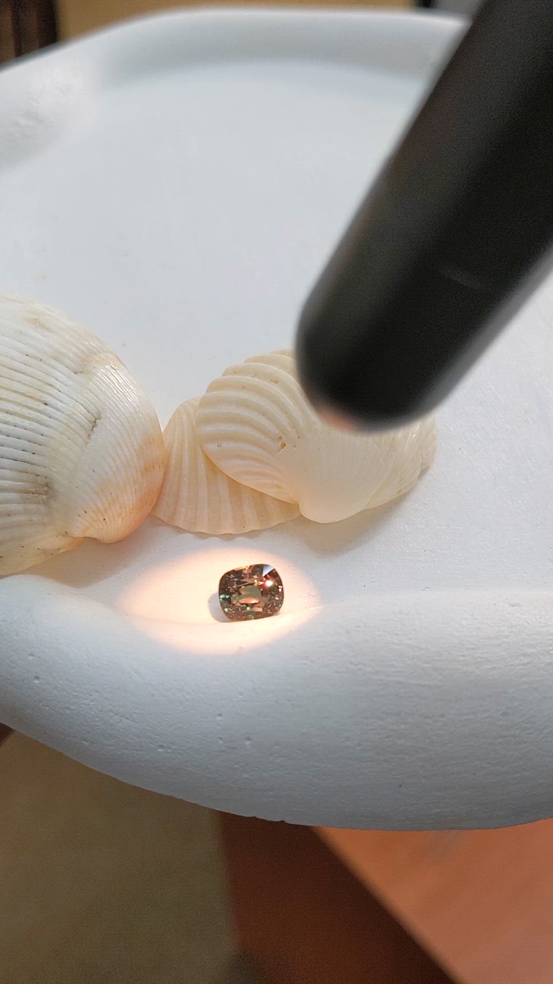 2.57 Ct. Alexandrite from Ceylon (Sri Lanka) Size Video