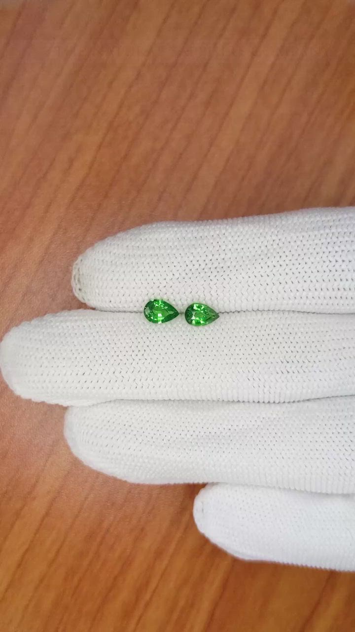 0.86 Ct.Tw.Total Carat Weight Tsavorite Garnet Pair Size Video
