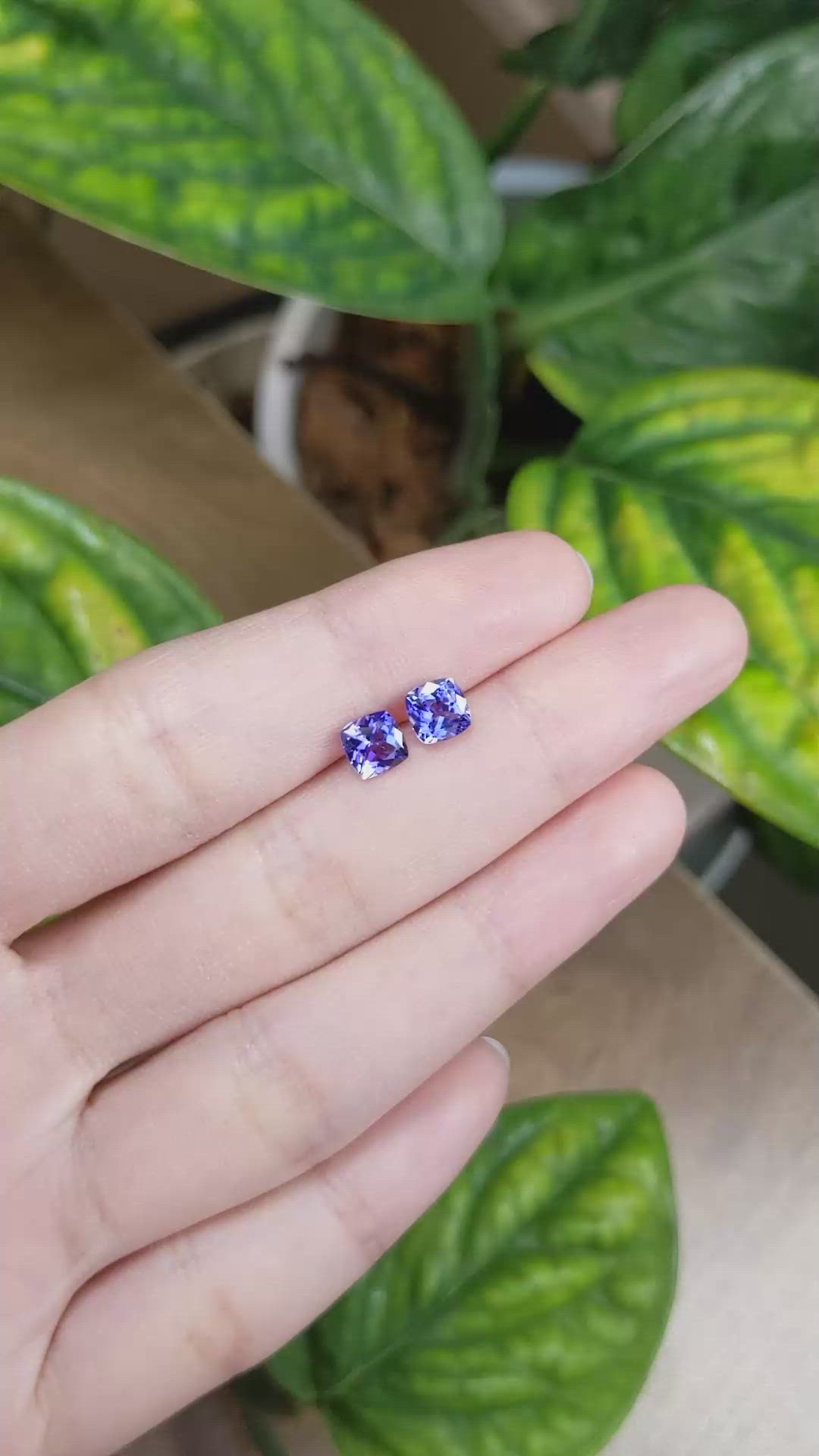 1.92 Ct.Tw.Total Carat Weight Tanzanite Pair from Tanzania Size Video