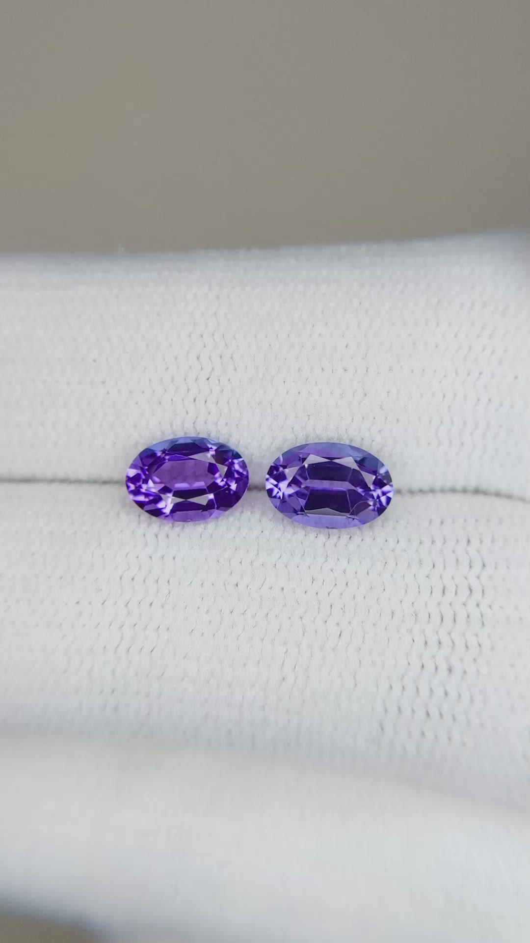 1.60 Ct.Tw.Total Carat Weight Tanzanite Pair from Tanzania Size Video