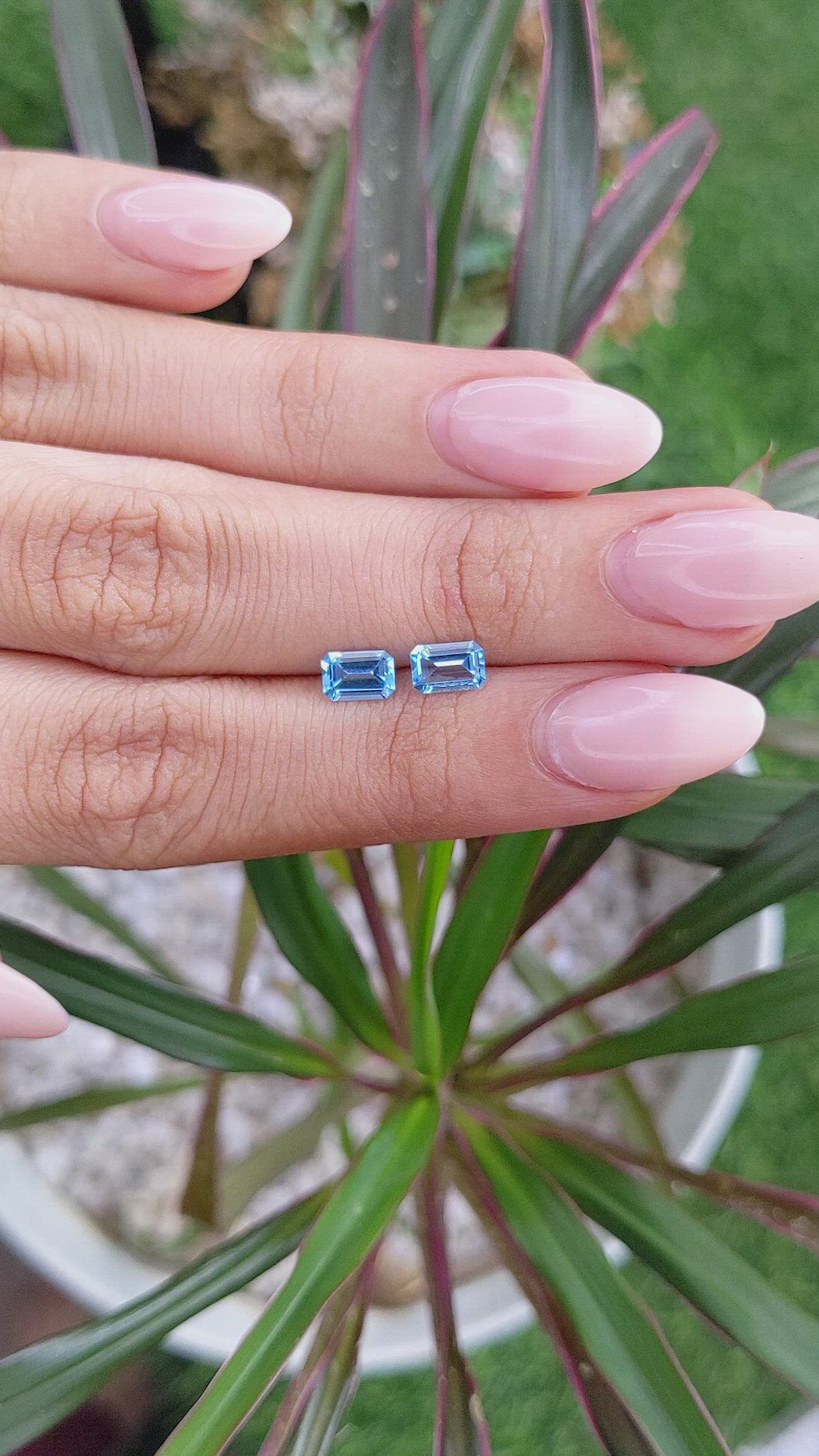 1.24 Ct.Tw.Total Carat Weight Topaz Pair from Madagascar Size Video