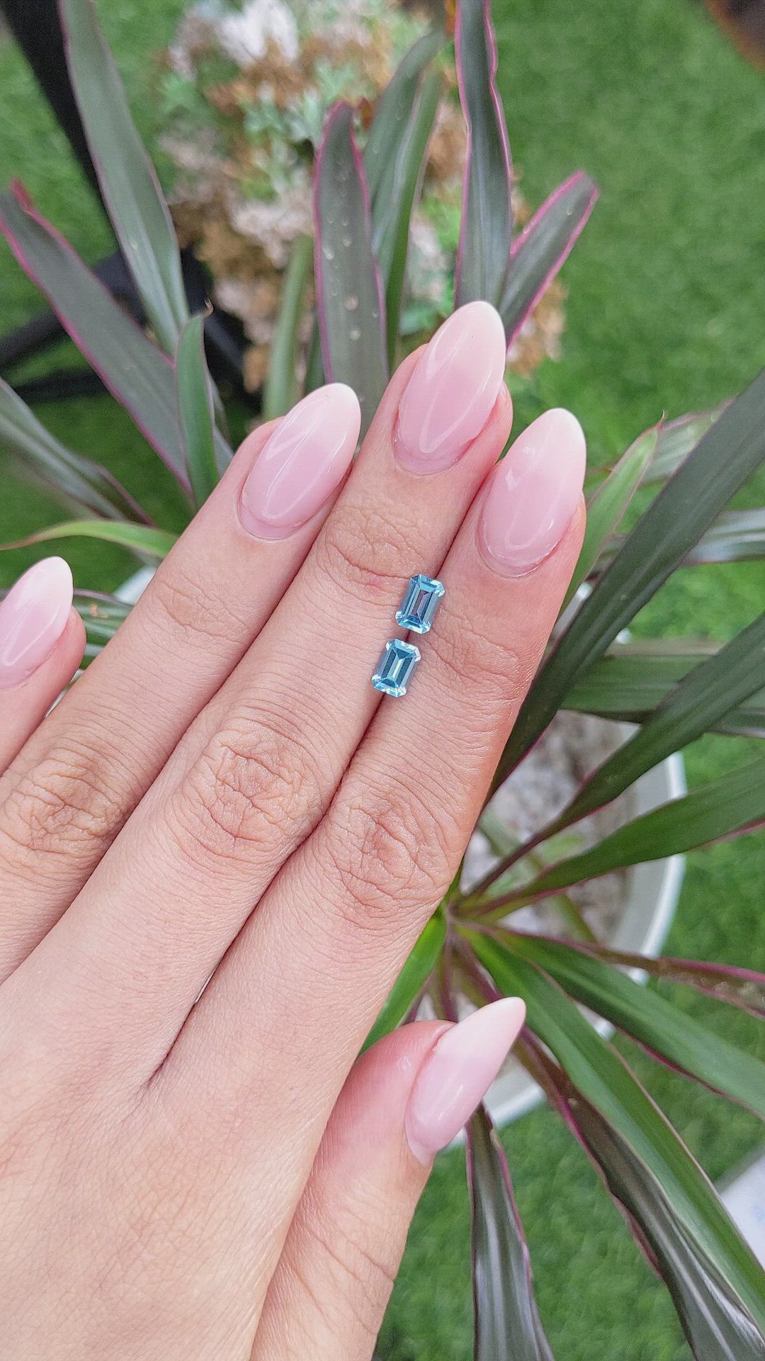 1.30 Ct.Tw.Total Carat Weight Topaz Pair from Madagascar Size Video