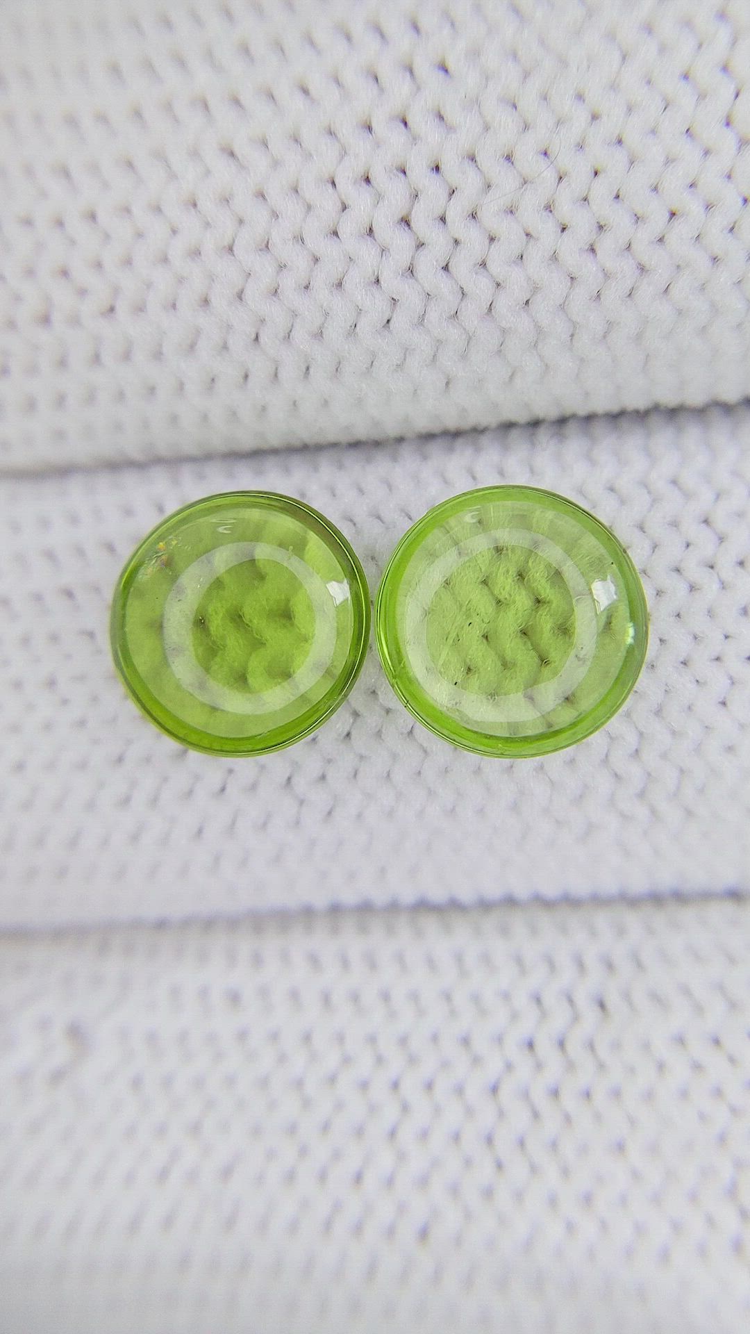 4.14&nbsp;Ct.Tw.Total Carat Weight Peridot Pair from Ceylon (Sri Lanka) Size Video