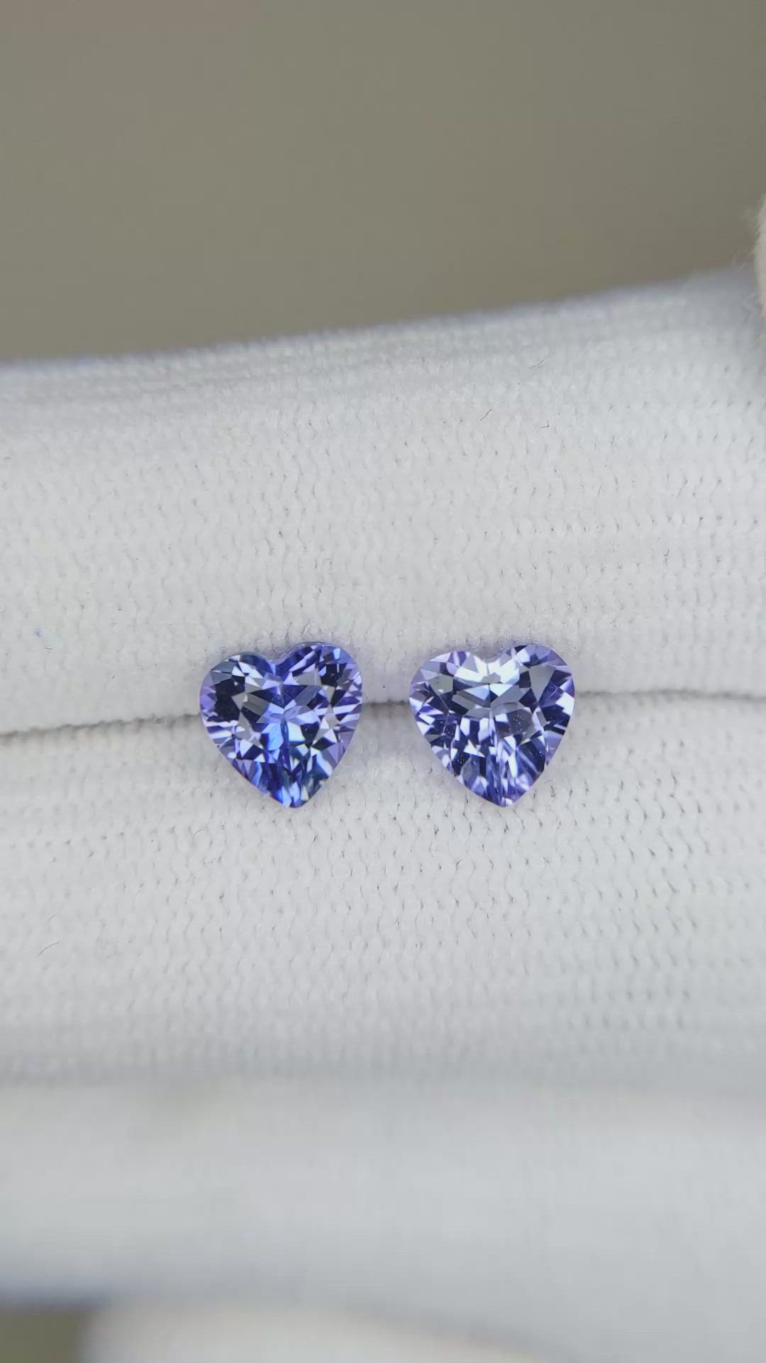 1.66 Ct.Tw.Total Carat Weight Tanzanite Pair from Tanzania Size Video