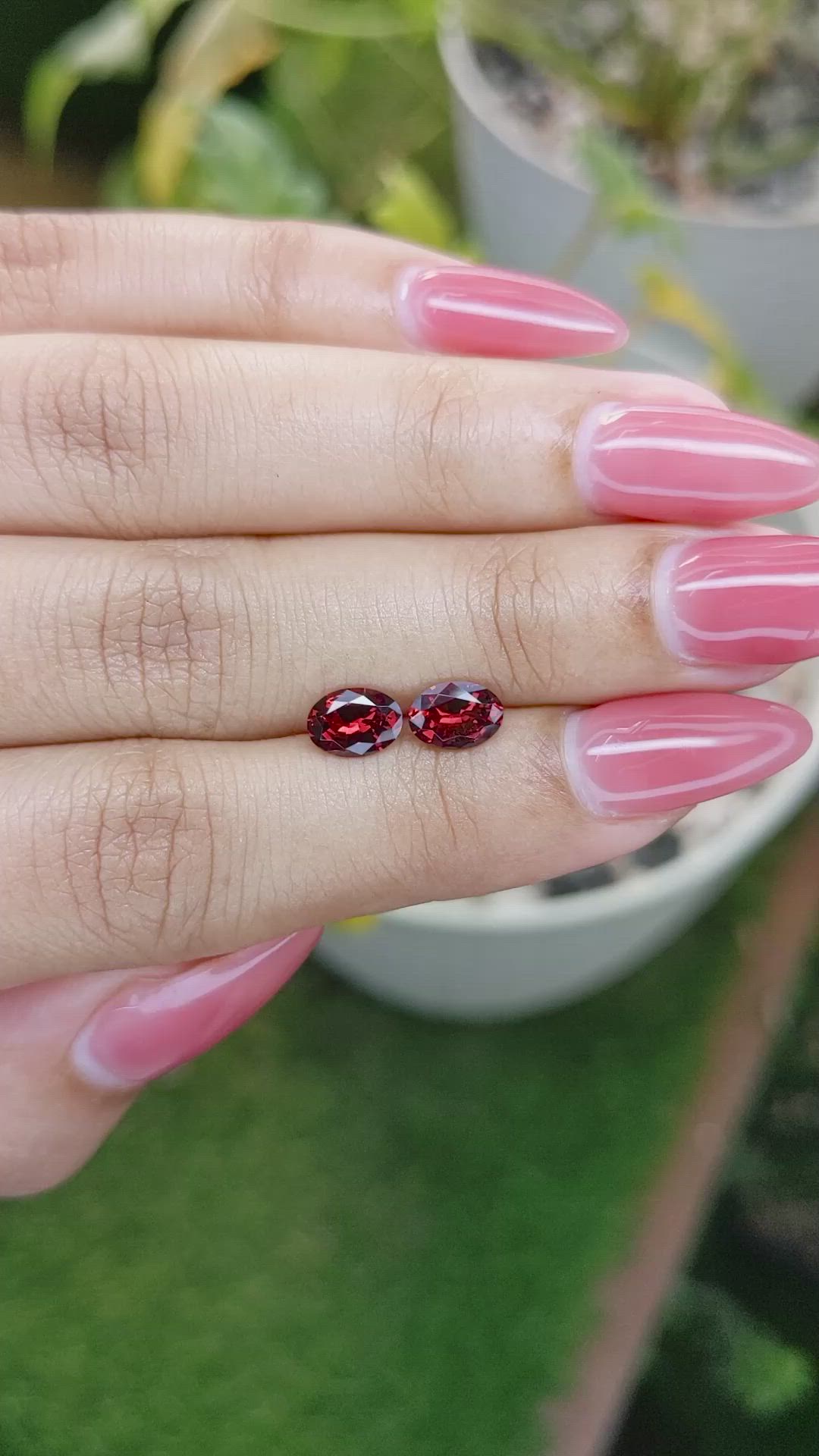 1.62 Ct.Tw.Total Carat Weight Garnet Pair from Ceylon (Sri Lanka) Size Video